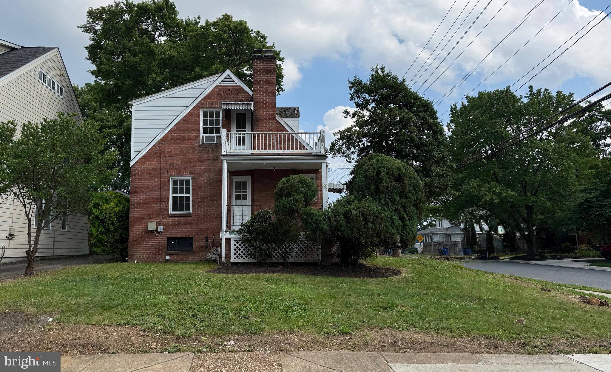 Arlington, VA 22205,621 N KENSINGTON ST
