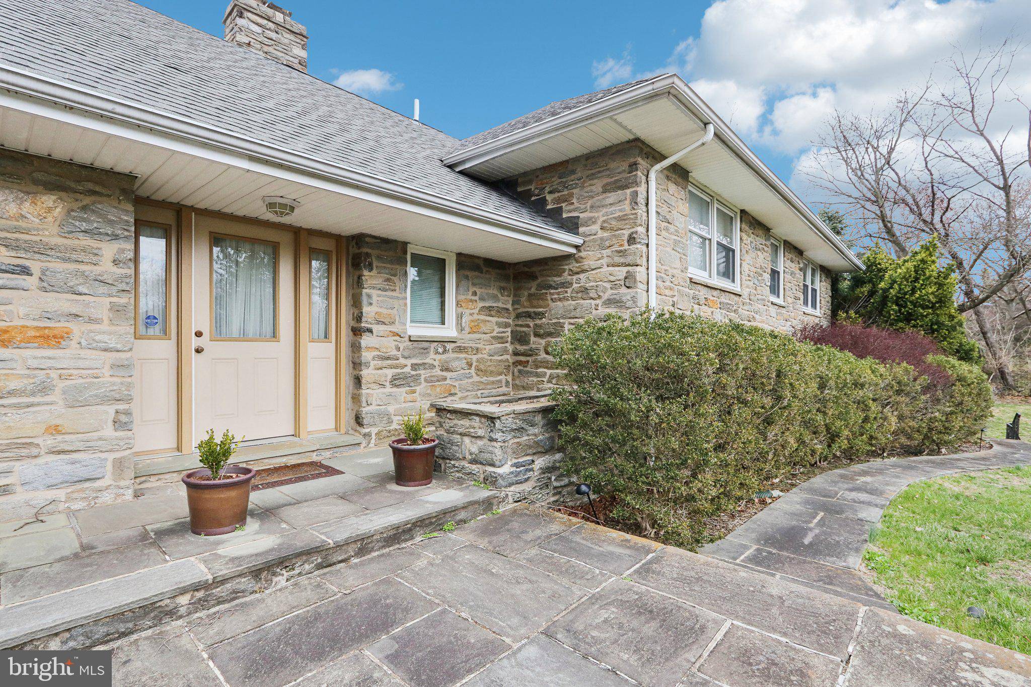 Lafayette Hill, PA 19444,751 GERMANTOWN PIKE