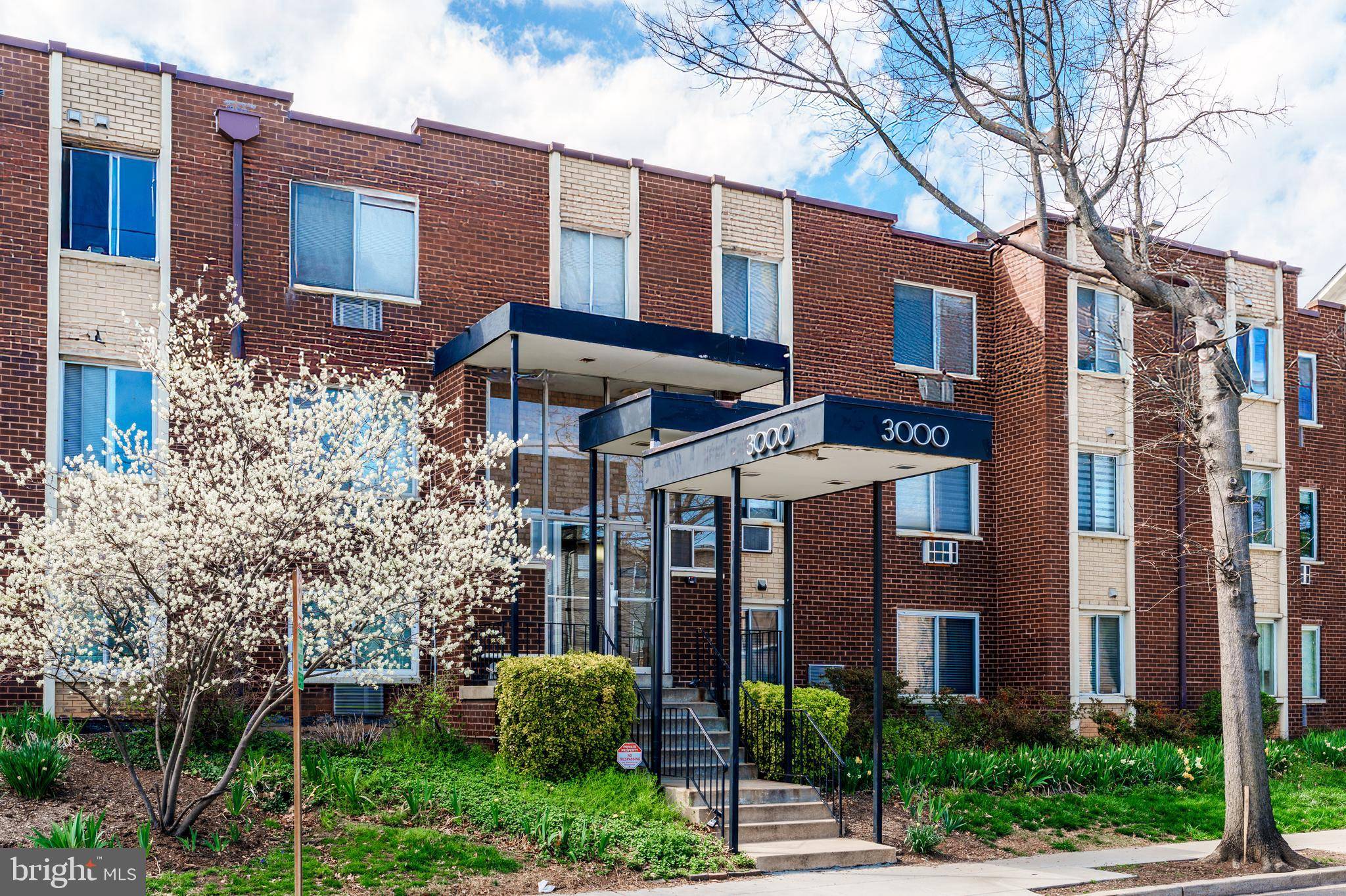 Washington, DC 20017,3000 7TH ST NE #101