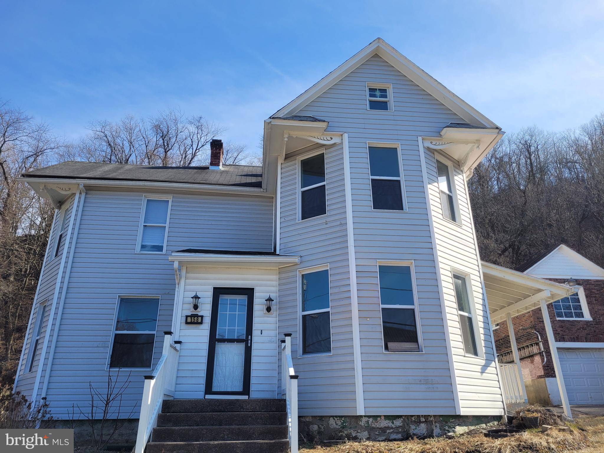 Ridgeley, WV 26753,291 MAIN ST