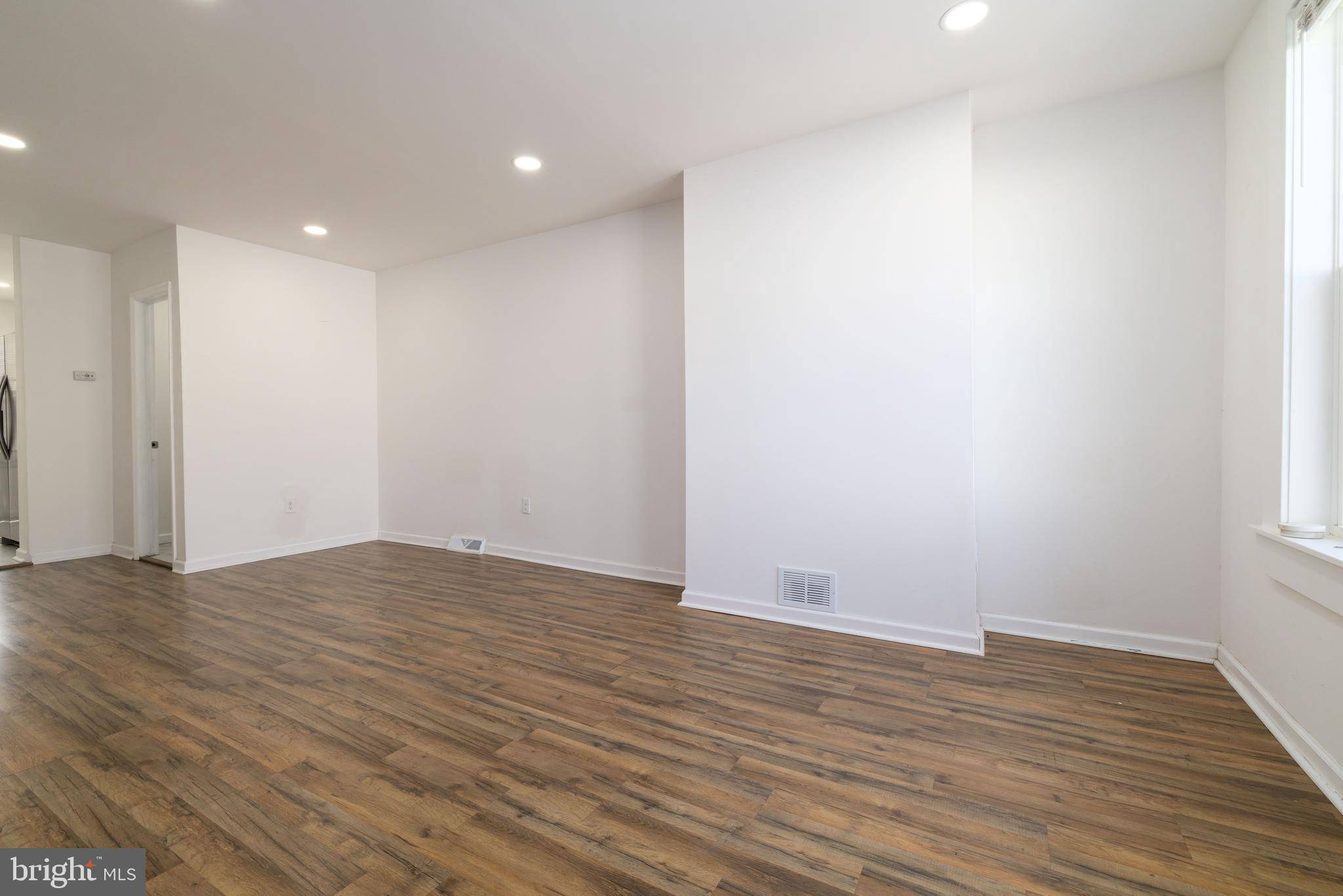 Philadelphia, PA 19145,1623 S TAYLOR ST