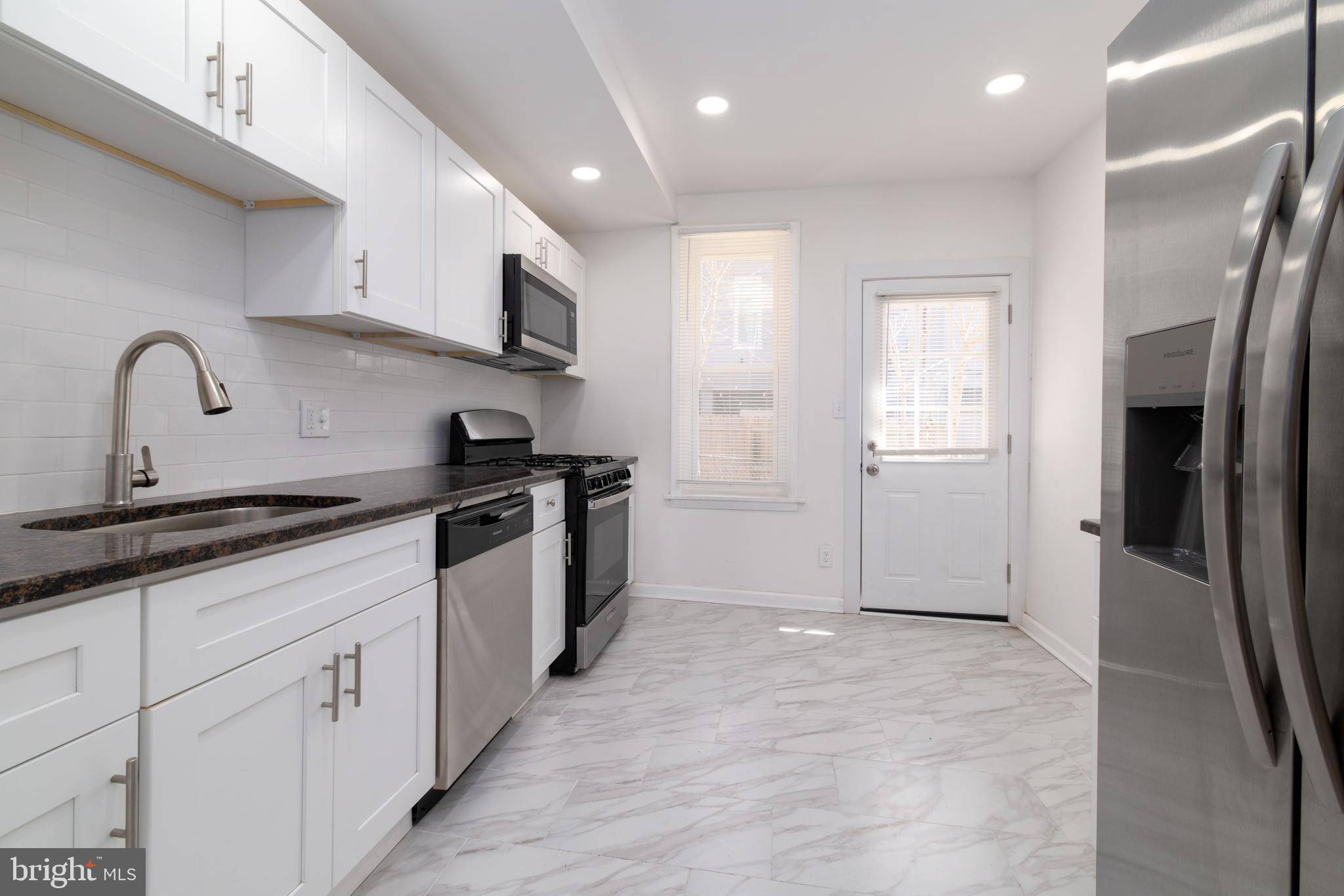 Philadelphia, PA 19145,1623 S TAYLOR ST
