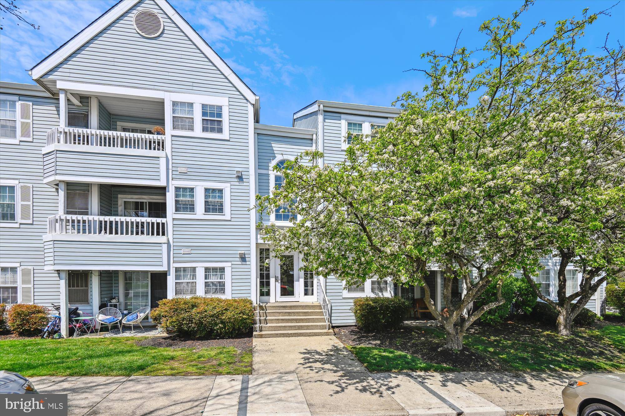 Ellicott City, MD 21043,8369 MONTGOMERY RUN RD #J