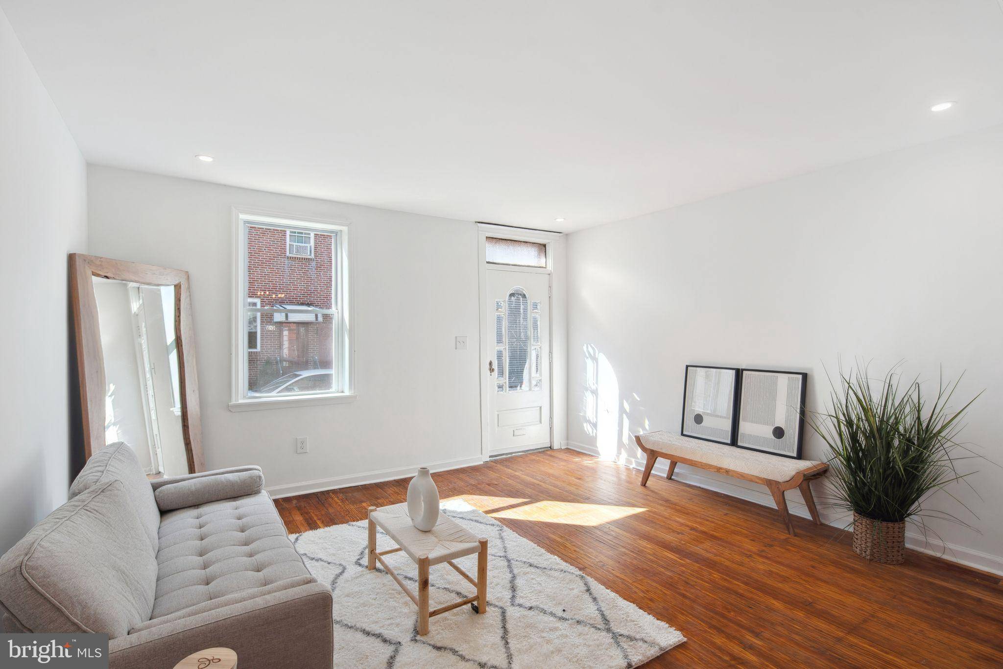 Philadelphia, PA 19134,2714 SALMON ST
