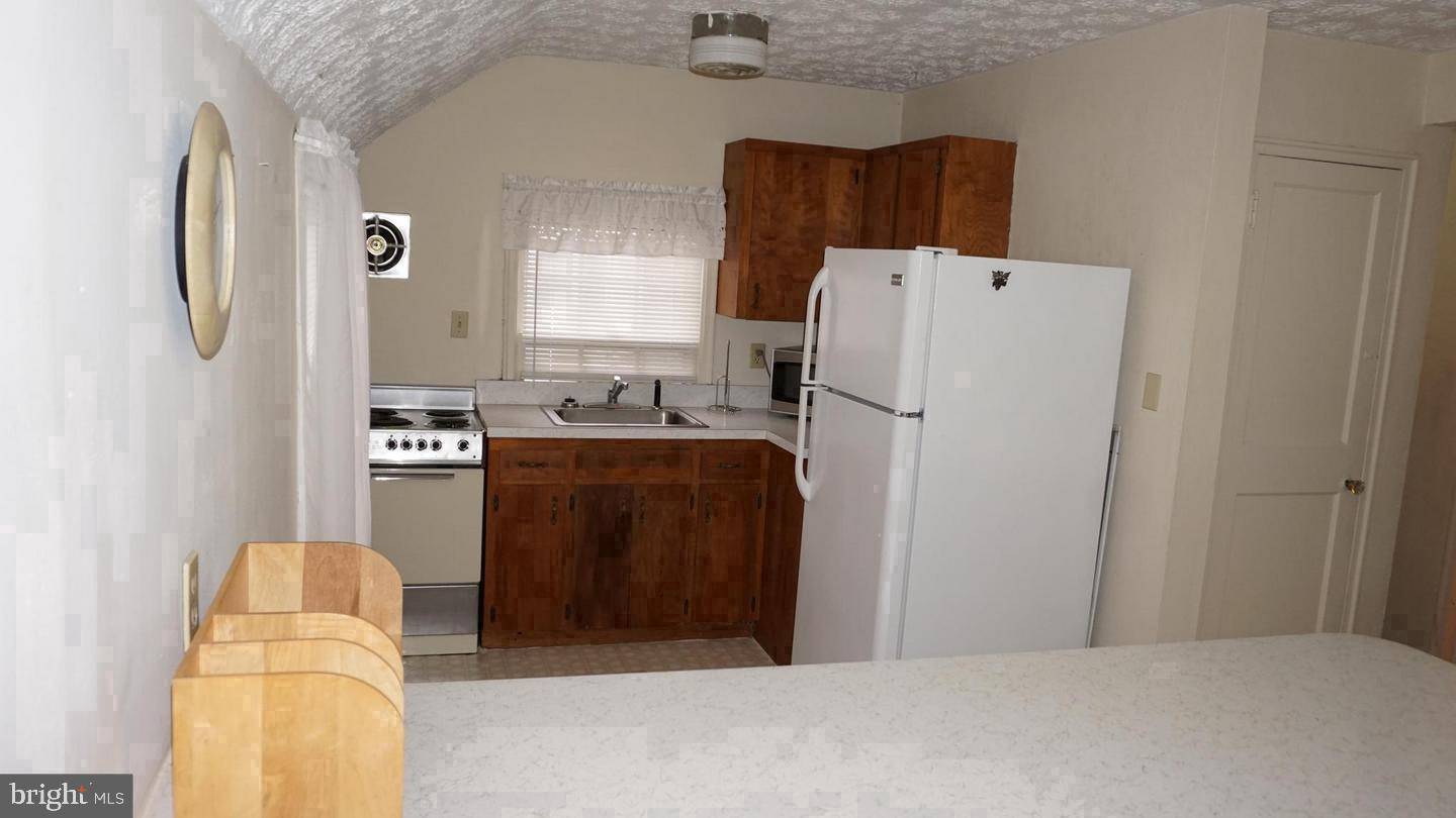 Lexington Park, MD 20653,21640 N ESSEX DR