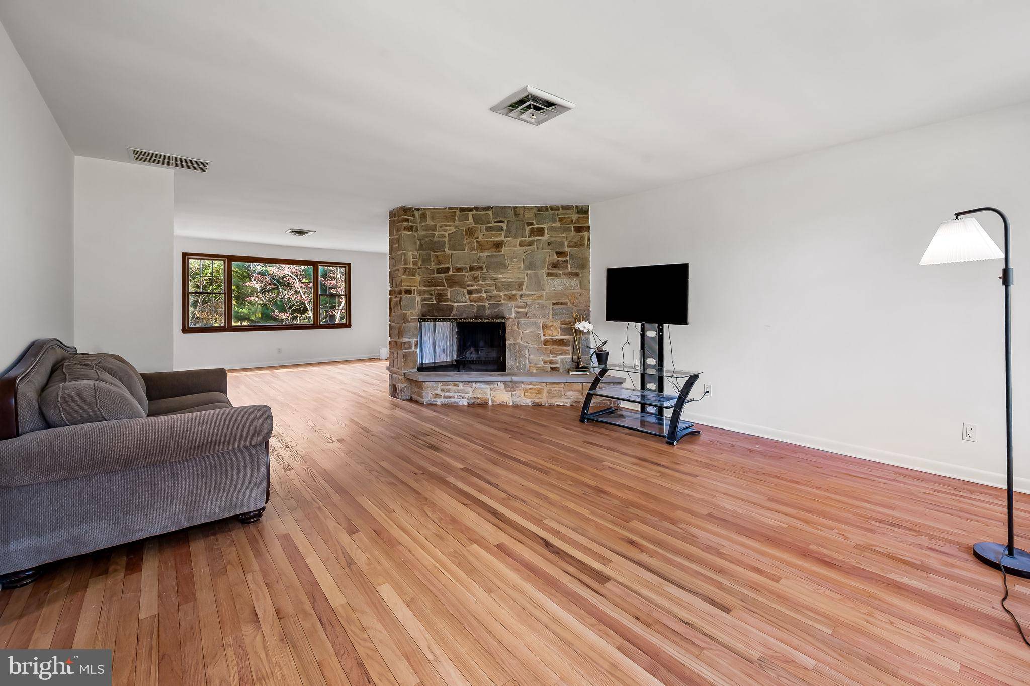 Glen Arm, MD 21057,11300 OLD CARRIAGE RD