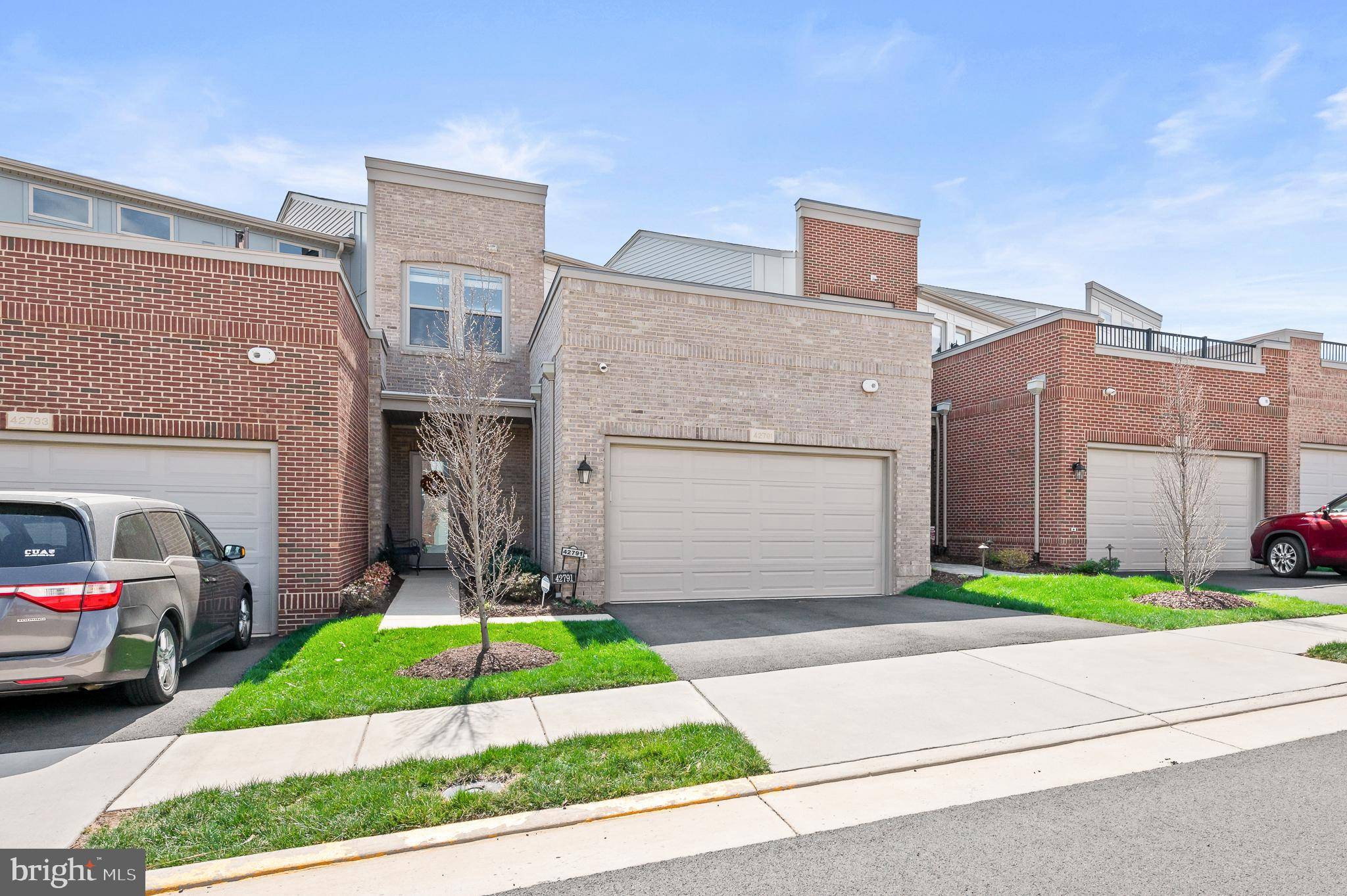 Ashburn, VA 20148,42791 MACBETH TER