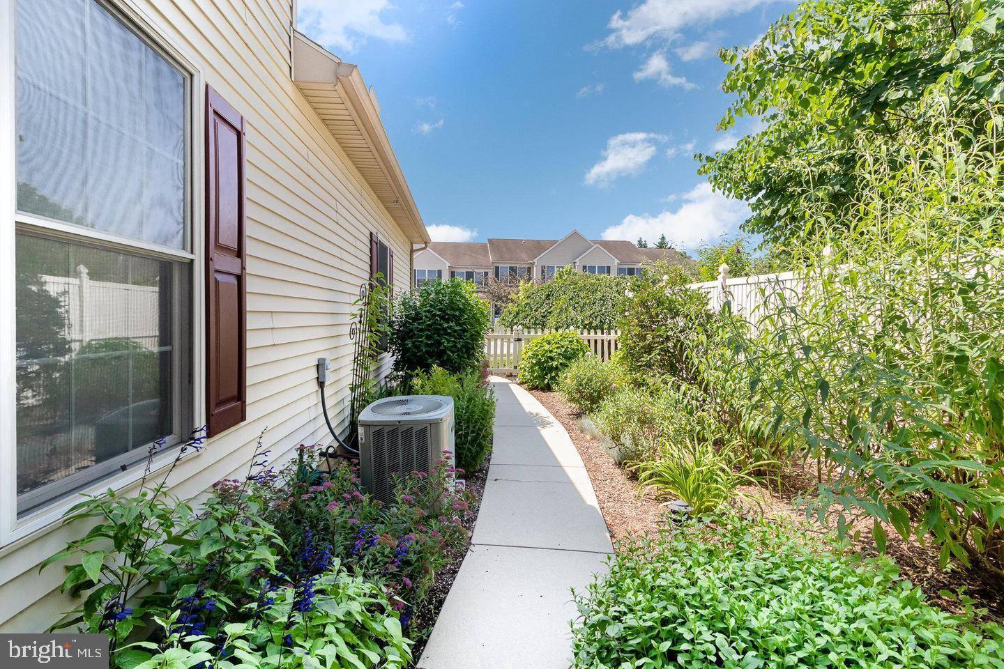 Hummelstown, PA 17036,2153 GELDER PARK DR