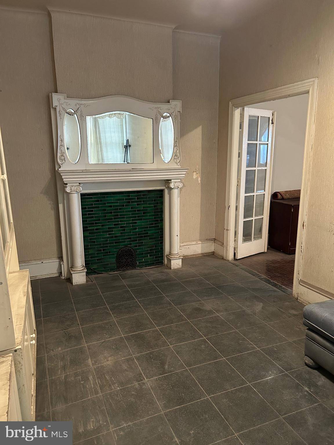 Philadelphia, PA 19146,1233 S 23RD ST