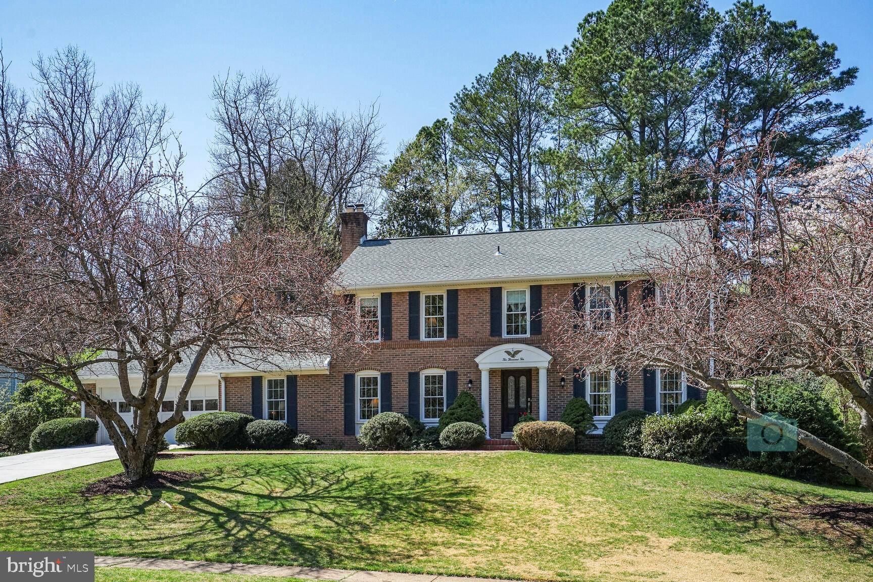 Vienna, VA 22181,10010 GARRETT ST