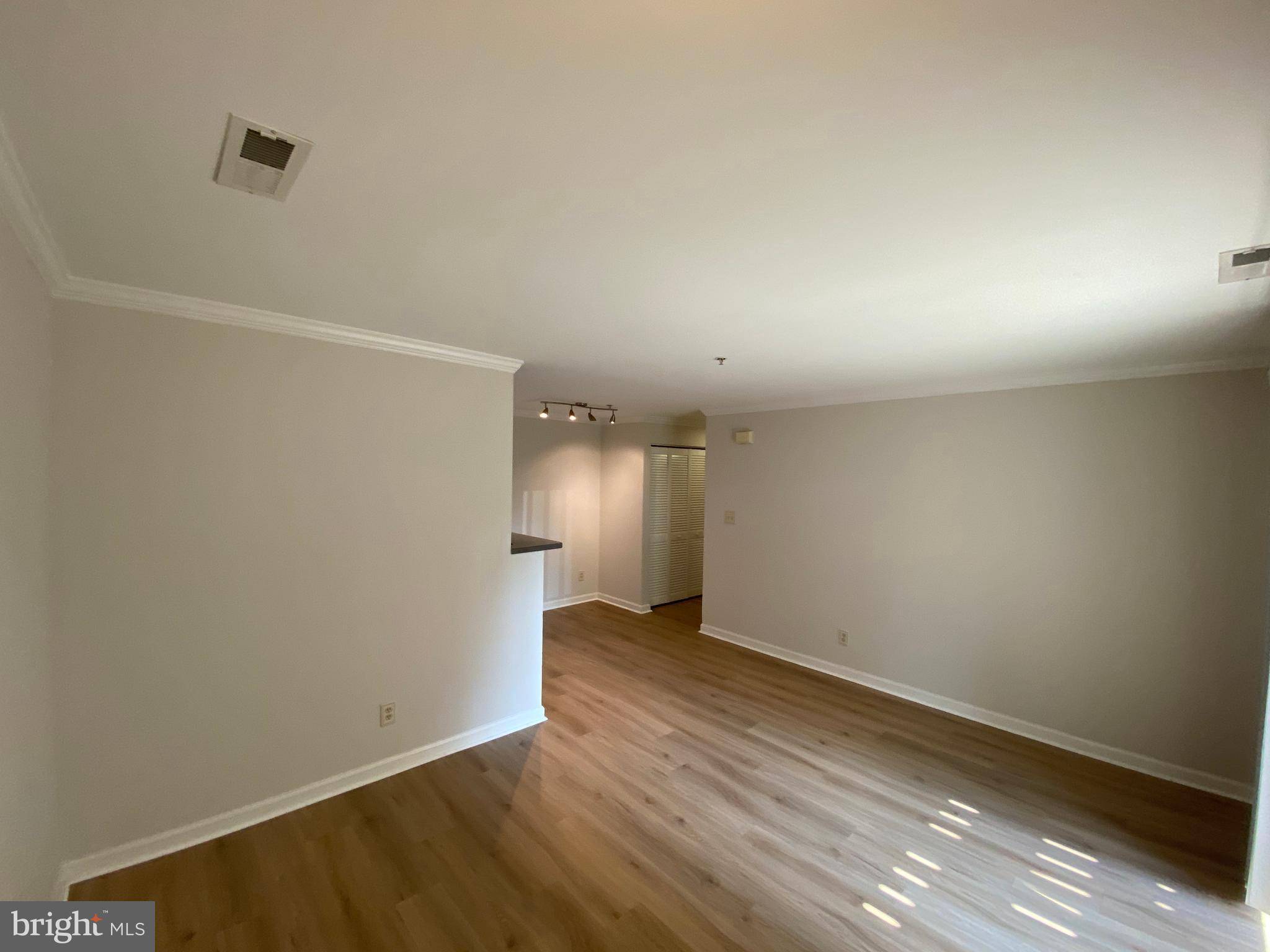 Stafford, VA 22554,33 FERN OAK CIR #100