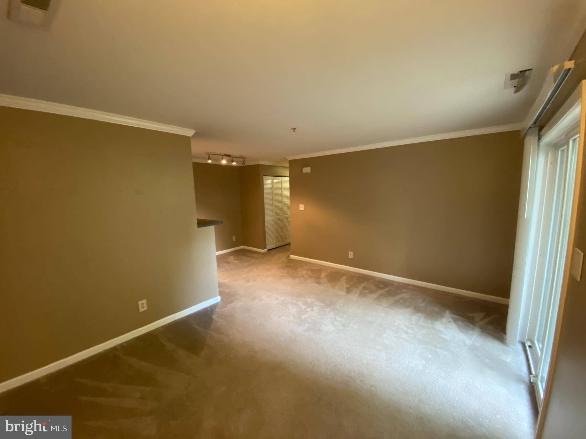 Stafford, VA 22554,33 FERN OAK CIR #100
