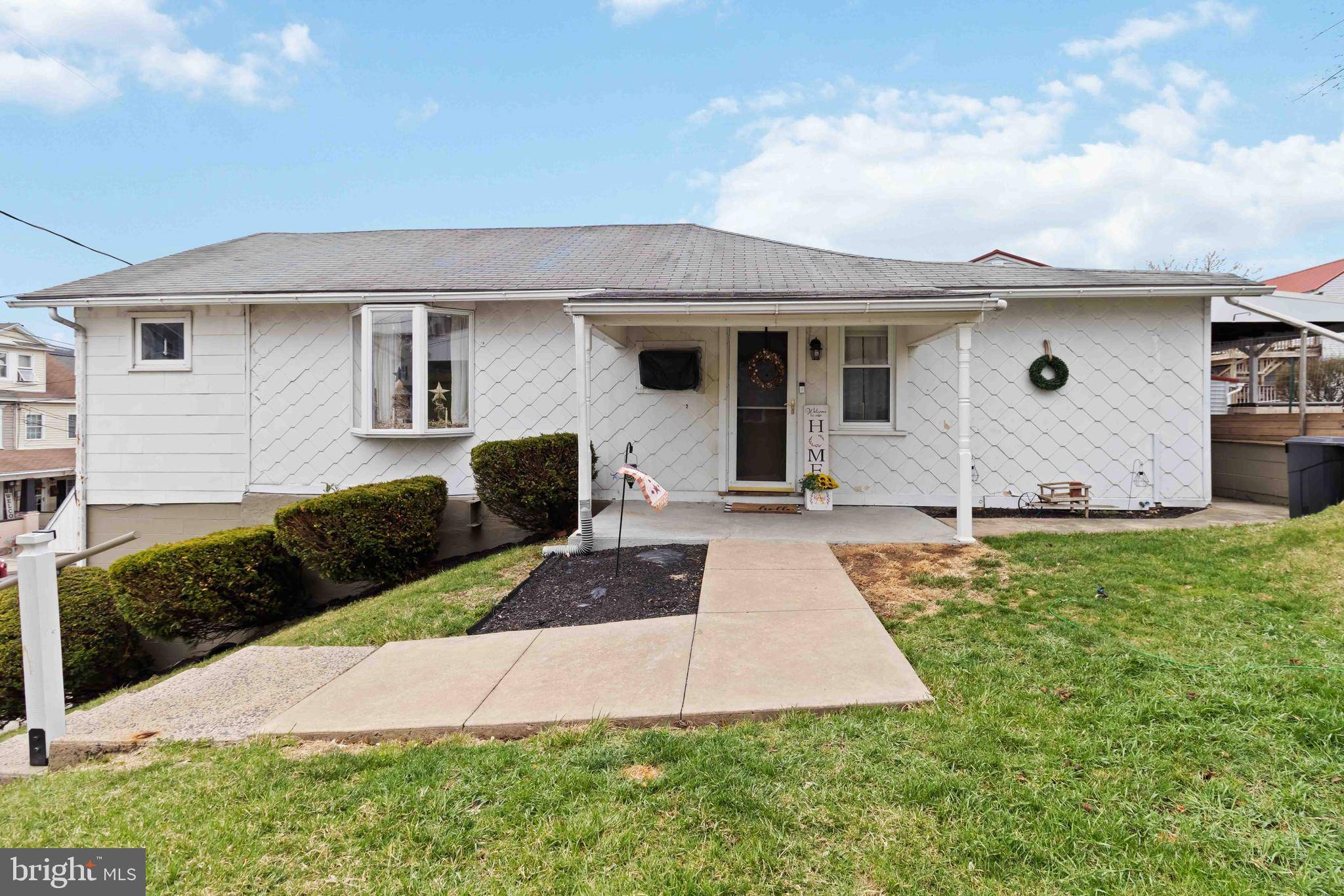 Coal Township, PA 17866,1034 W MULBERRY ST