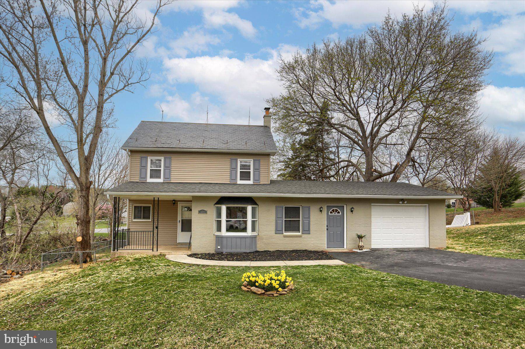 Felton, PA 17322,196 POND RD