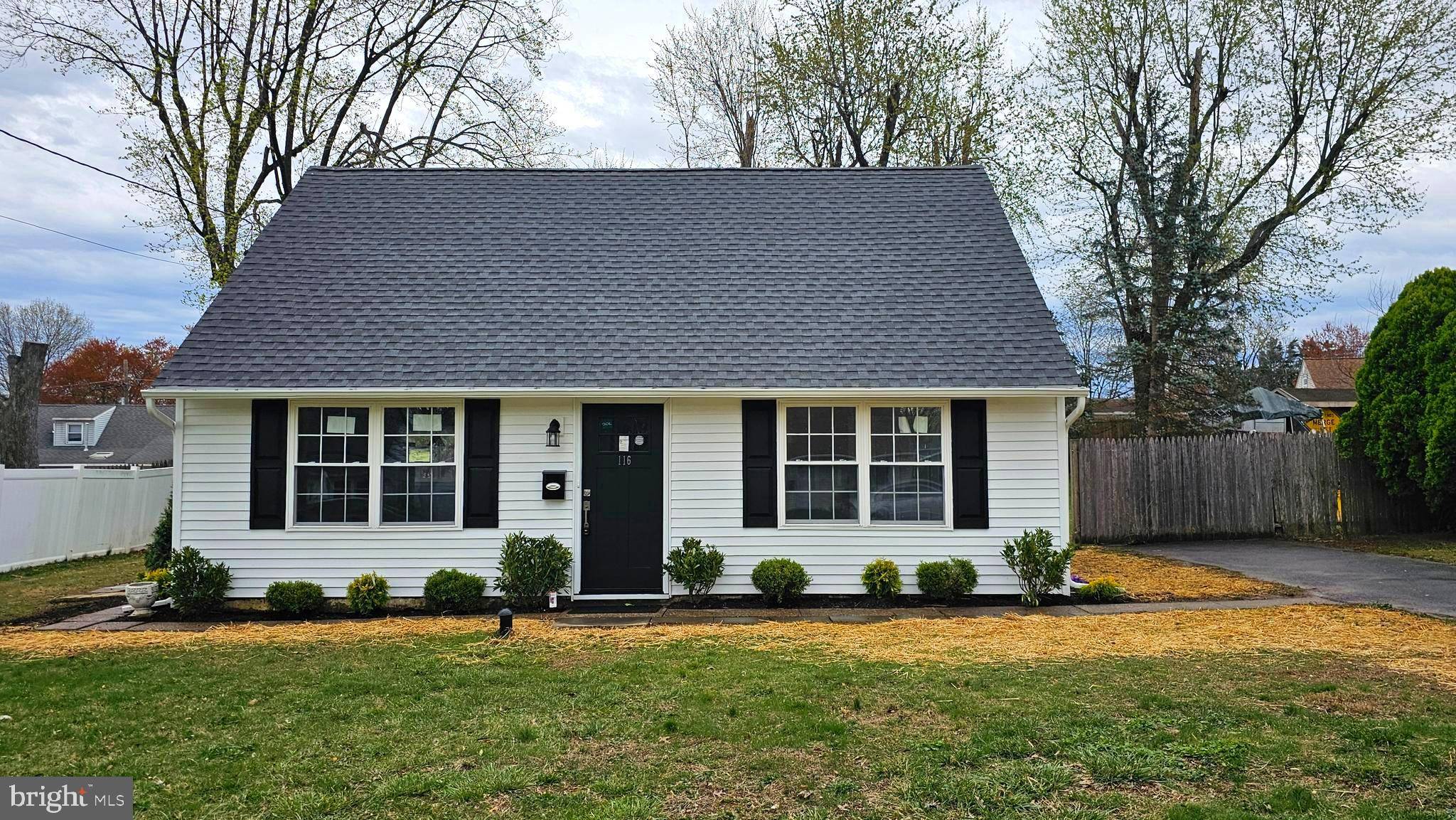 Ewing, NJ 08618,116 BEACON AVE