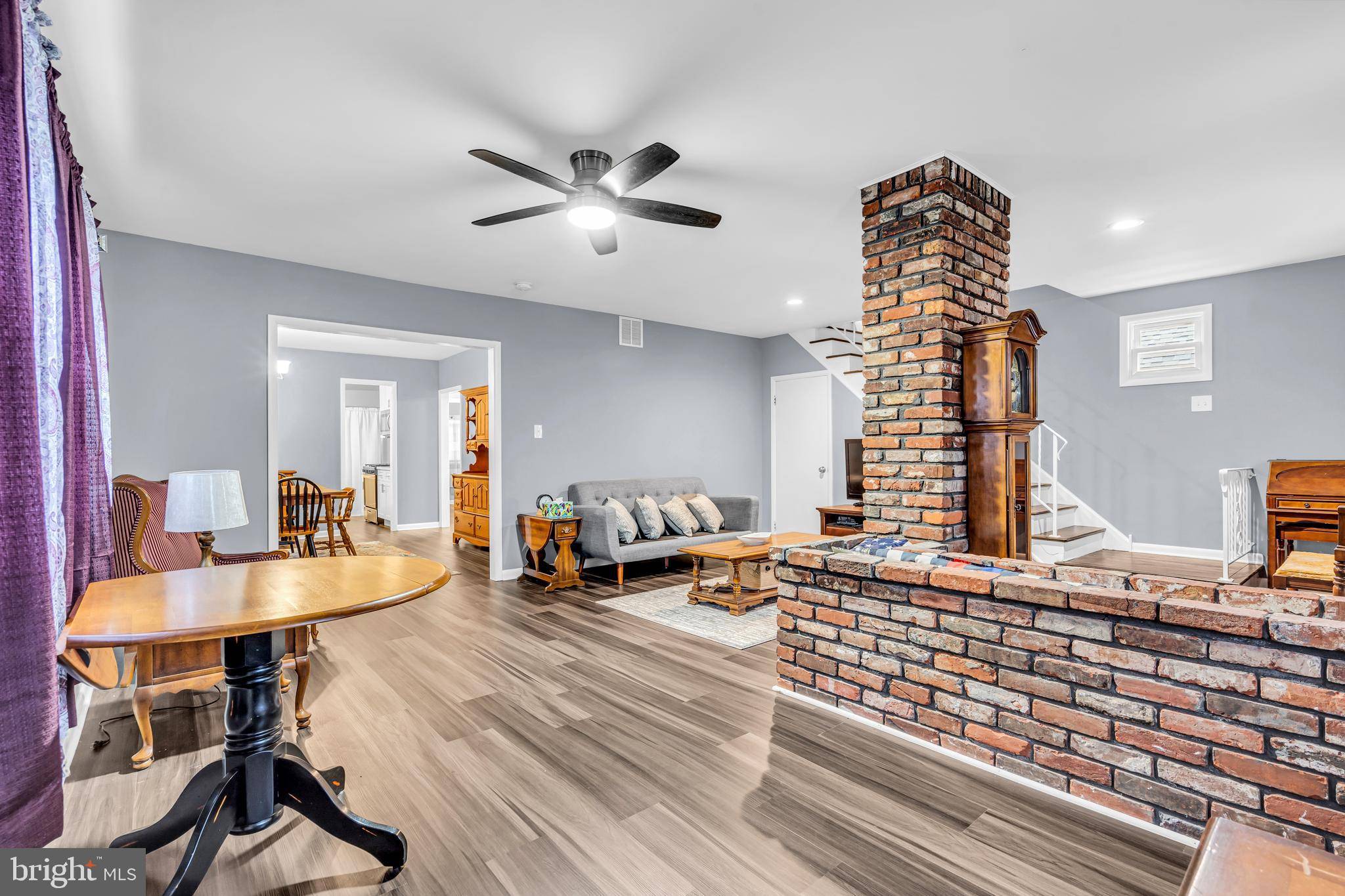 Oaklyn, NJ 08107,325 LANDIS AVE