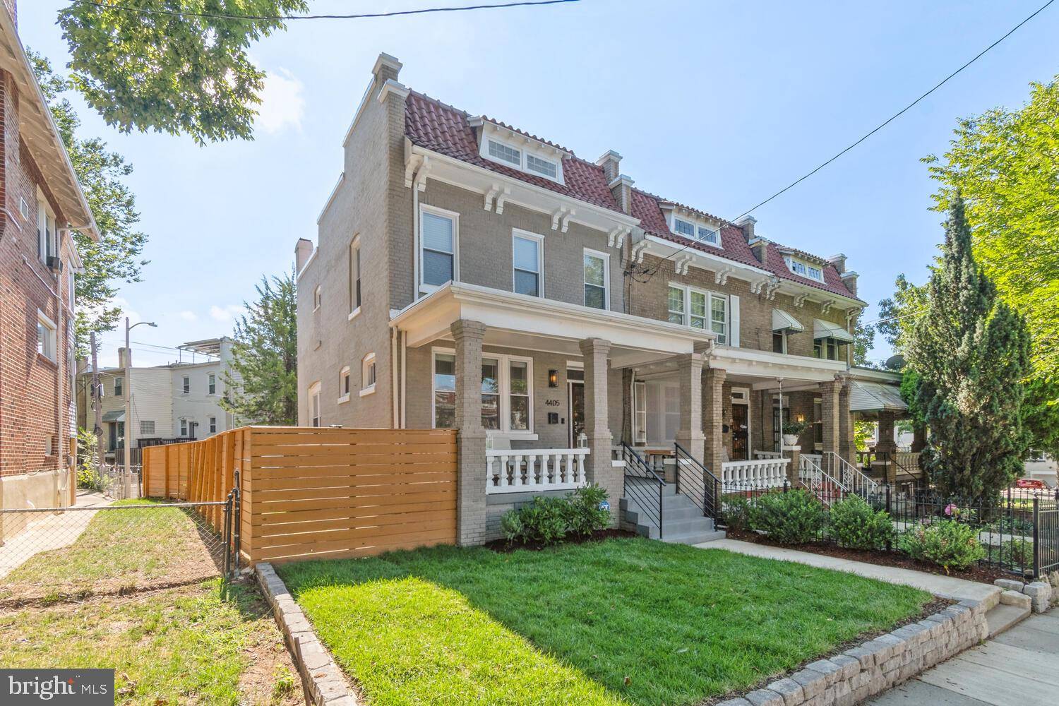 Washington, DC 20011,4405 NEW HAMPSHIRE AVE NW