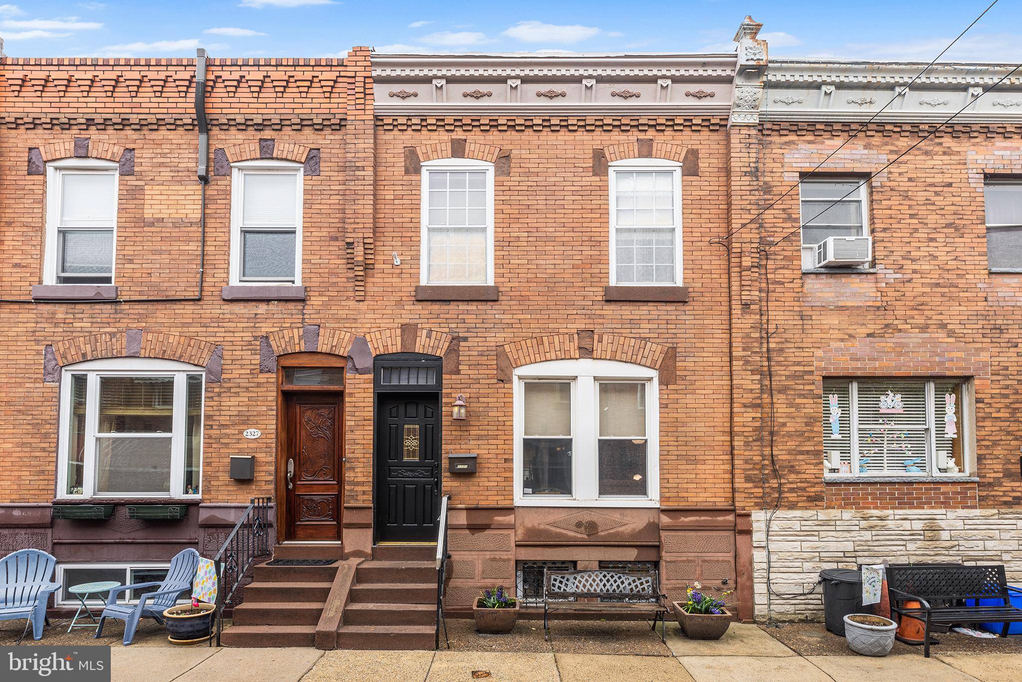 Philadelphia, PA 19145,2329 S BOUVIER ST