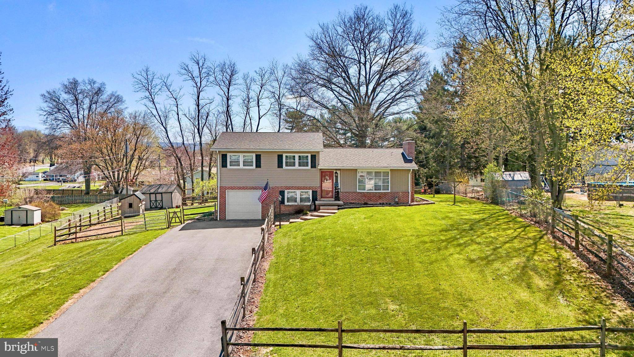 Chambersburg, PA 17202,1577 PARK TERRACE DRIVE