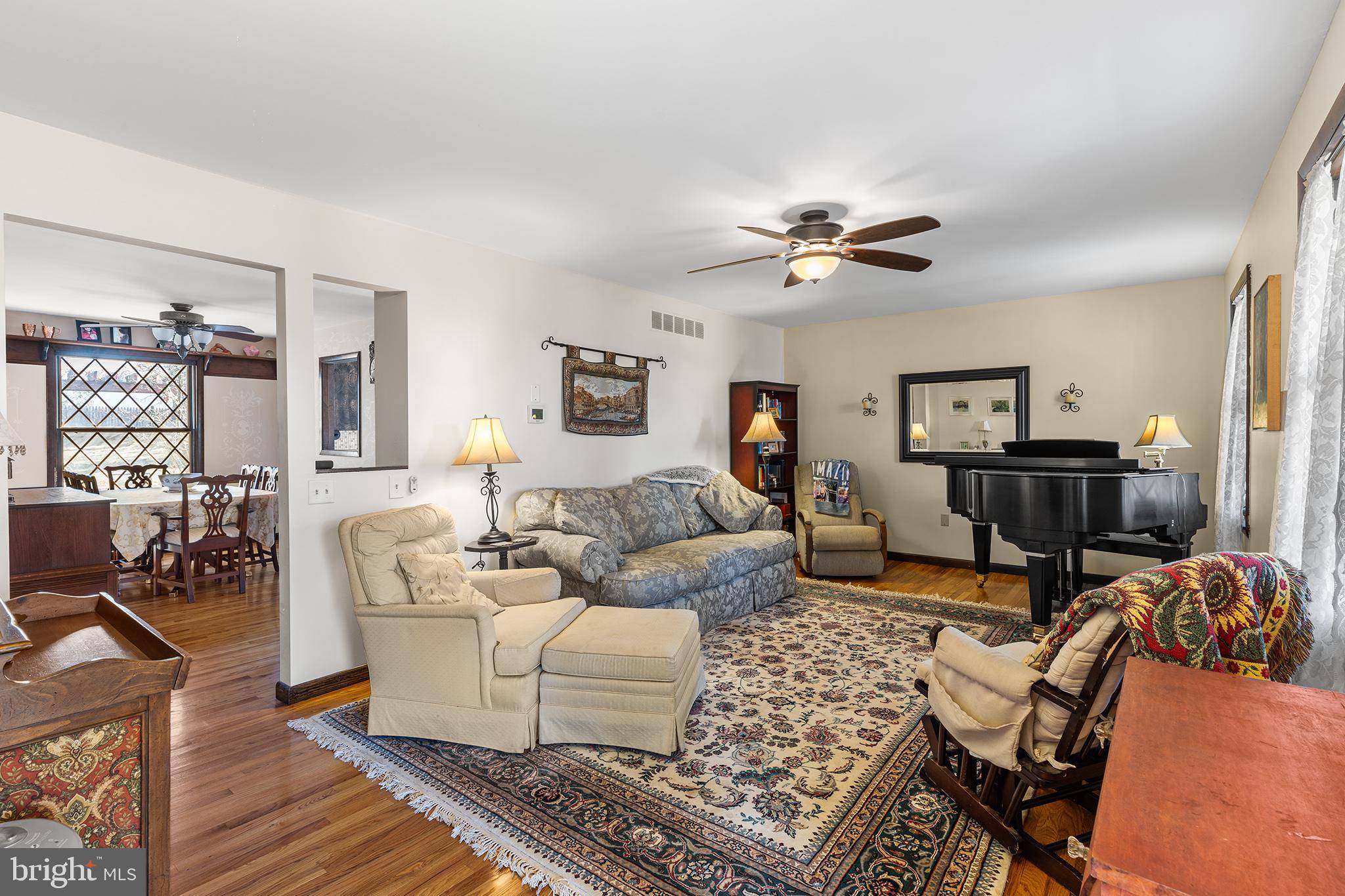 Pennsburg, PA 18073,1024 LAKEVIEW TER