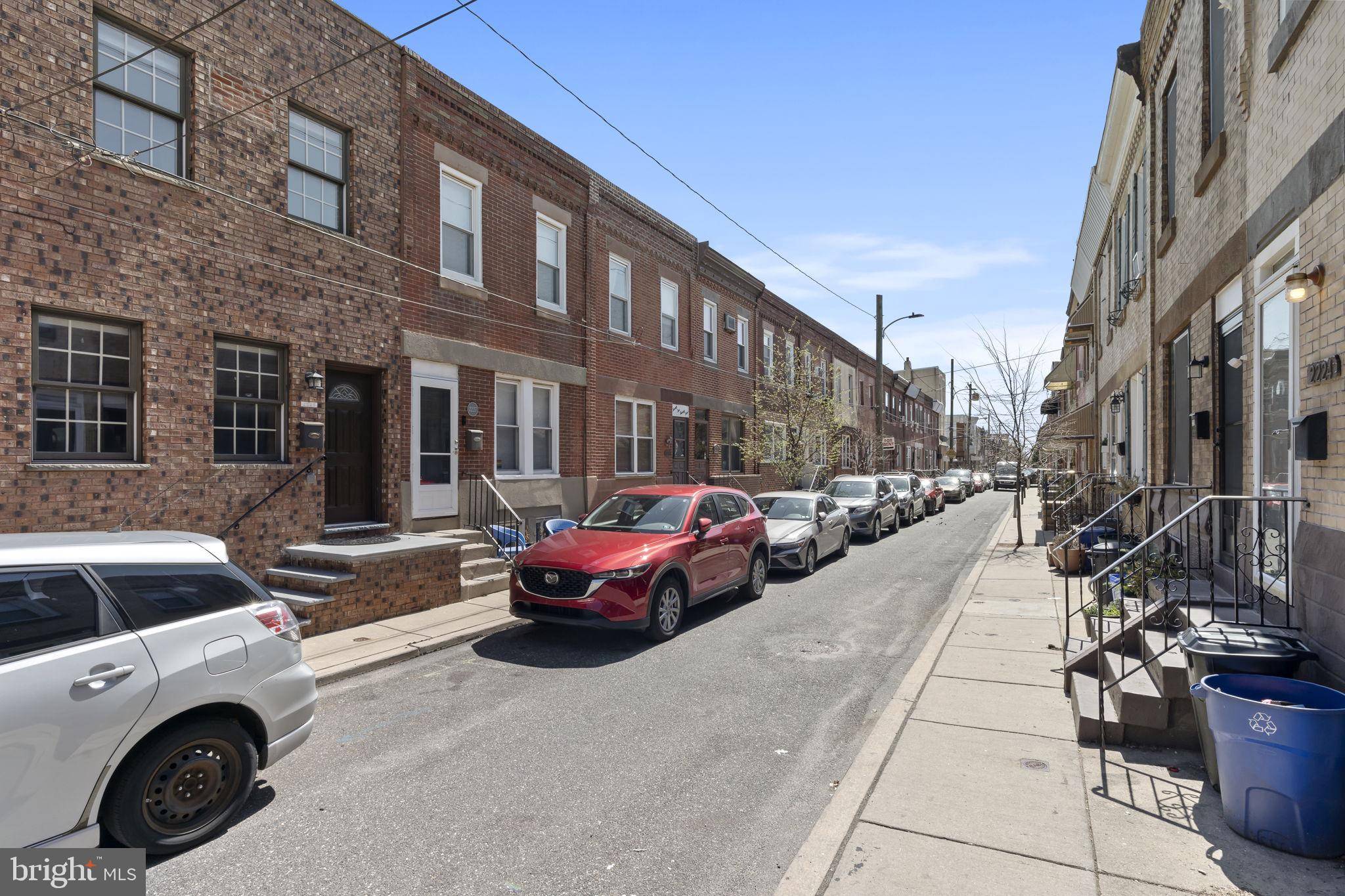Philadelphia, PA 19145,2225 S HICKS ST