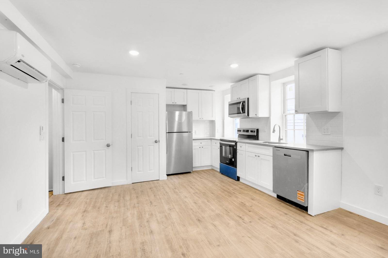 Philadelphia, PA 19128,7037 RIDGE AVE #2A