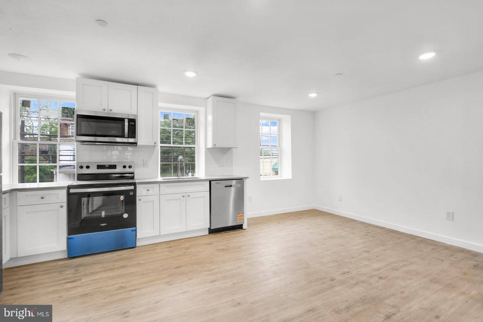 Philadelphia, PA 19128,7037 RIDGE AVE #2A