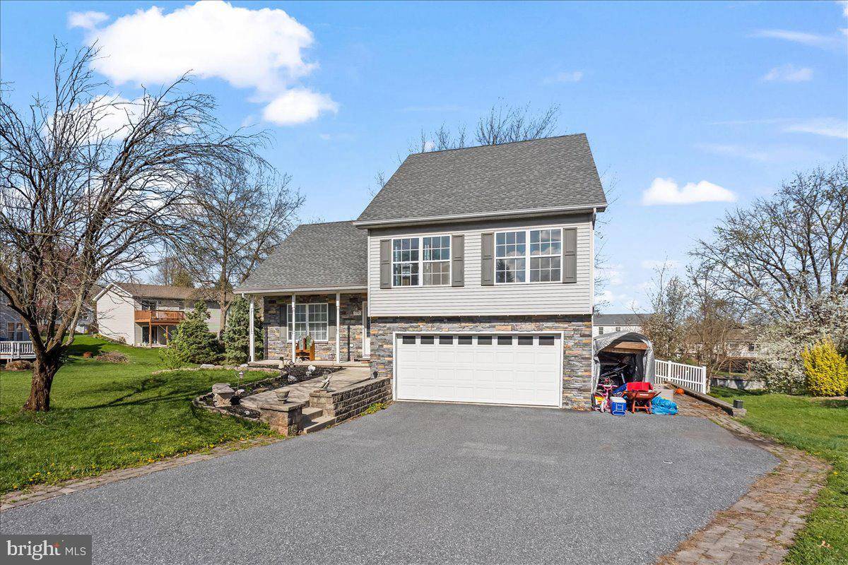 Etters, PA 17319,530 BIG SKY DR