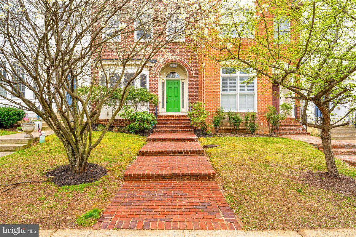 Frederick, MD 21704,3858 CARRIAGE HILL DR