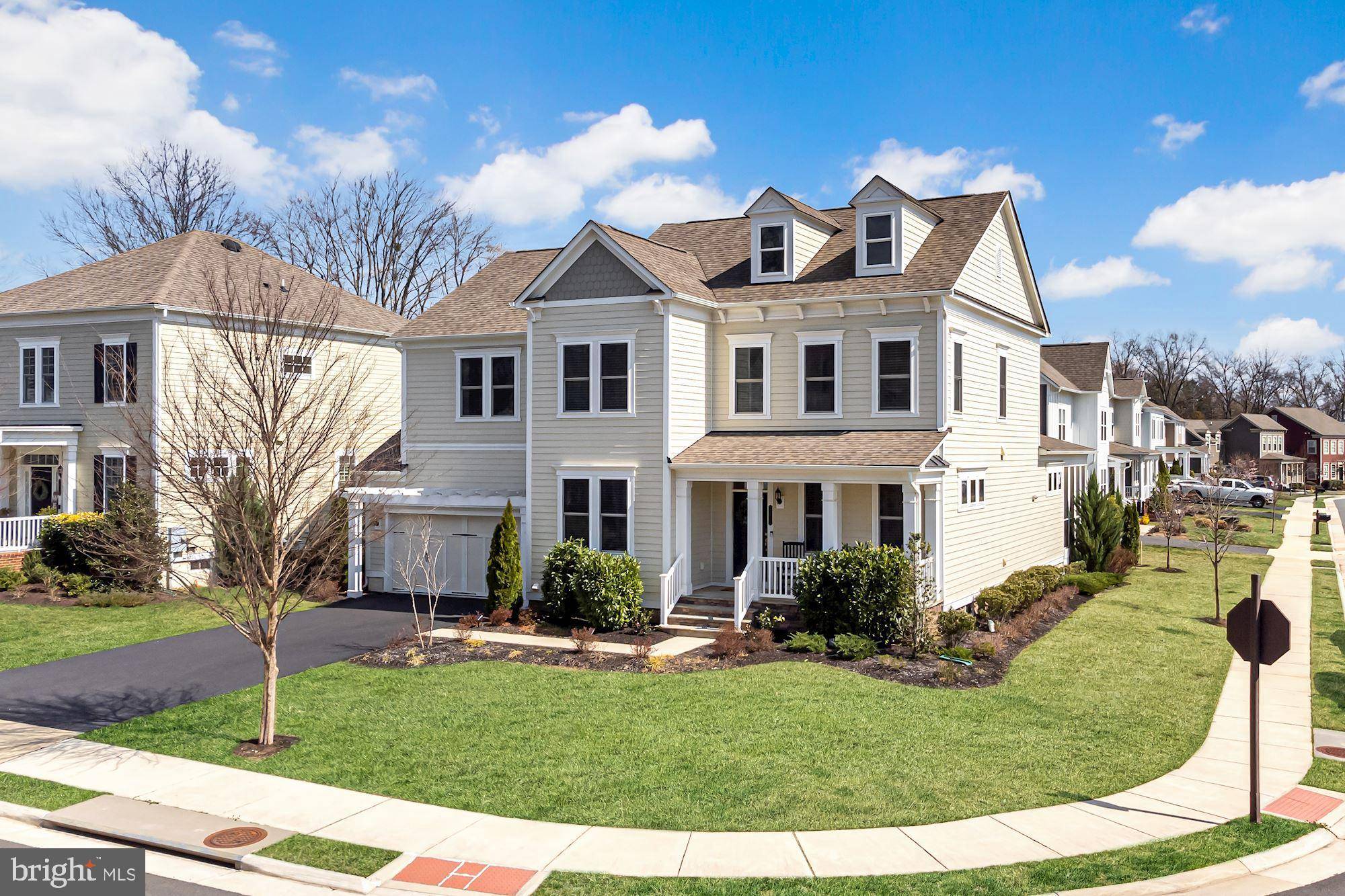 Aldie, VA 20105,24642 BLACK WILLOW DR