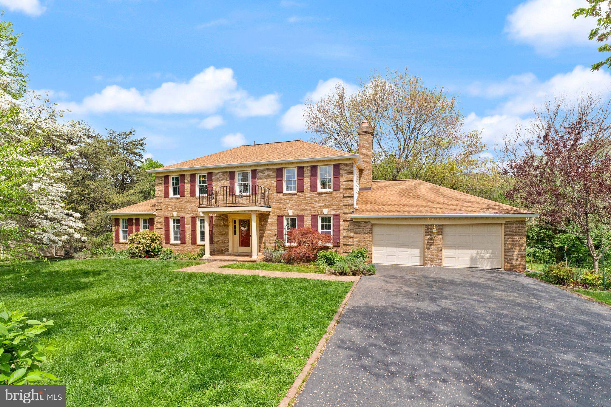 Great Falls, VA 22066,1031 CUP LEAF HOLLY CT