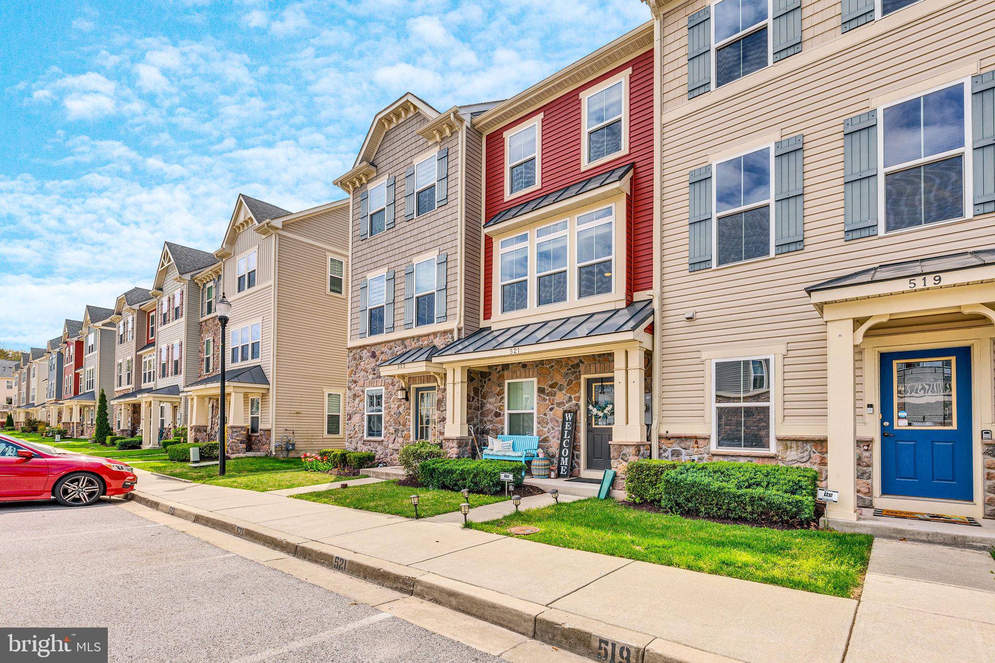 Glen Burnie, MD 21060,521 WHITE OAK DR