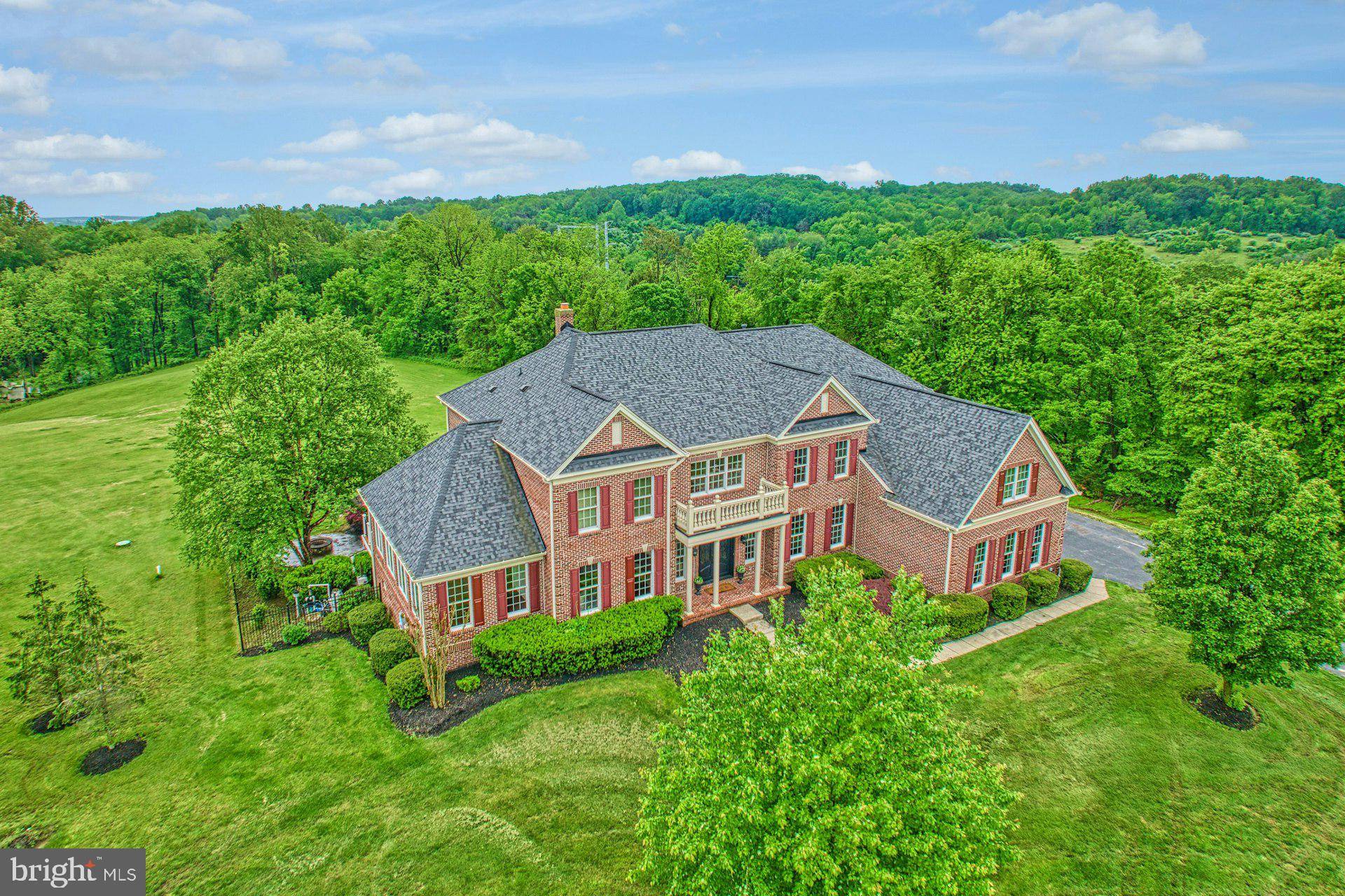 Leesburg, VA 20175,18102 EAGLESHAM CT