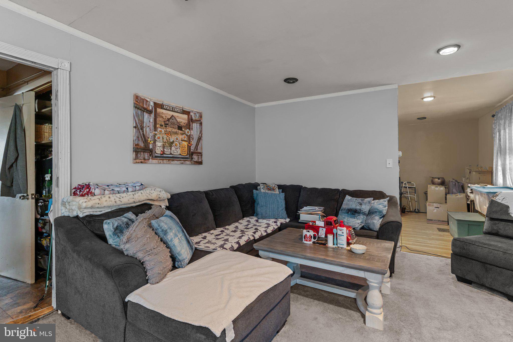 Fairless Hills, PA 19030,670 LINCOLN HWY