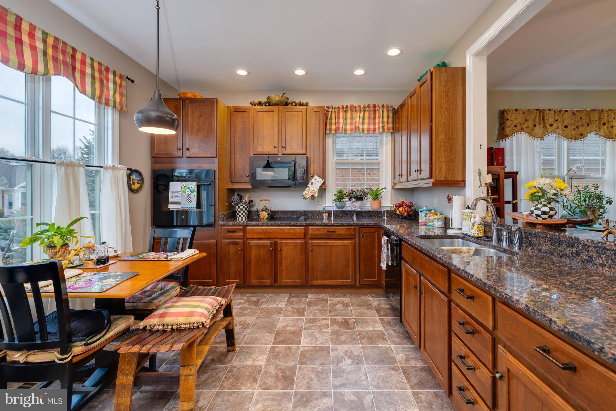 Woodstock, VA 22664,617 REDBUD LN