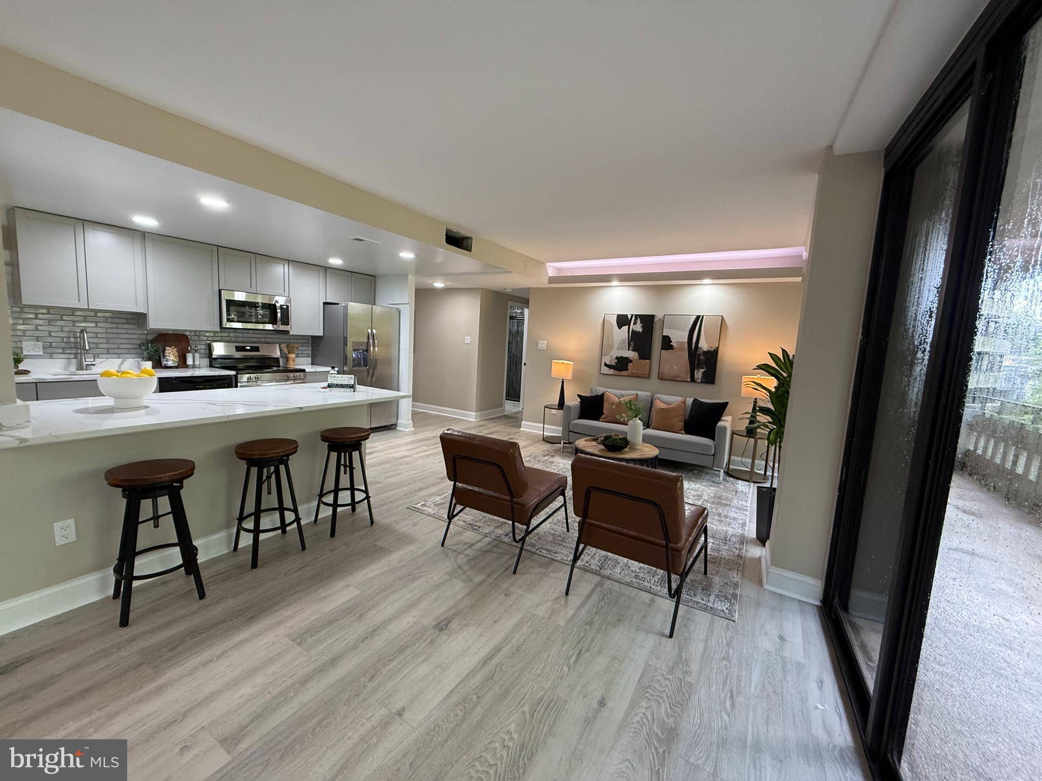 Alexandria, VA 22304,6301 STEVENSON AVE #310