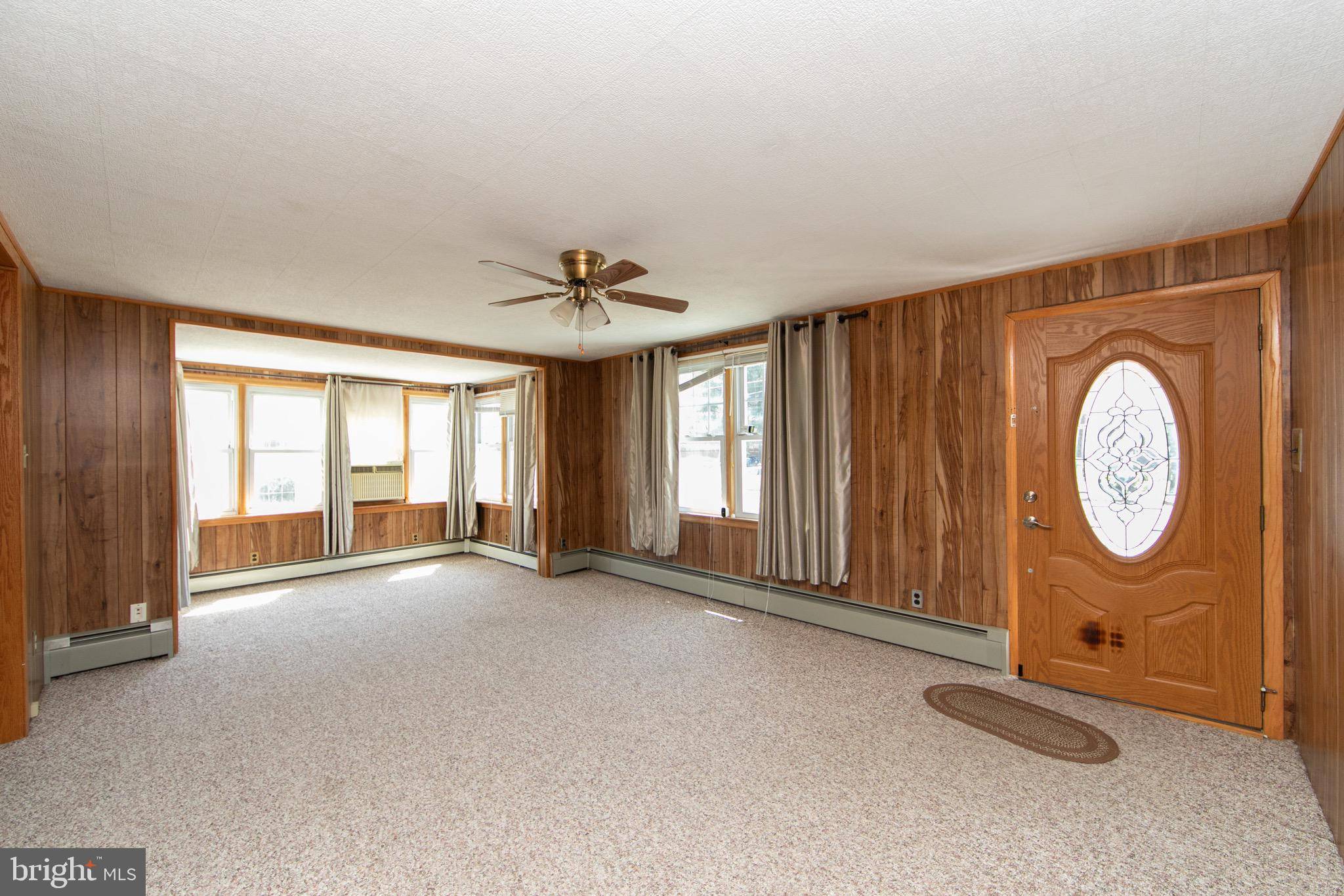 Runnemede, NJ 08078,148 PINE AVE