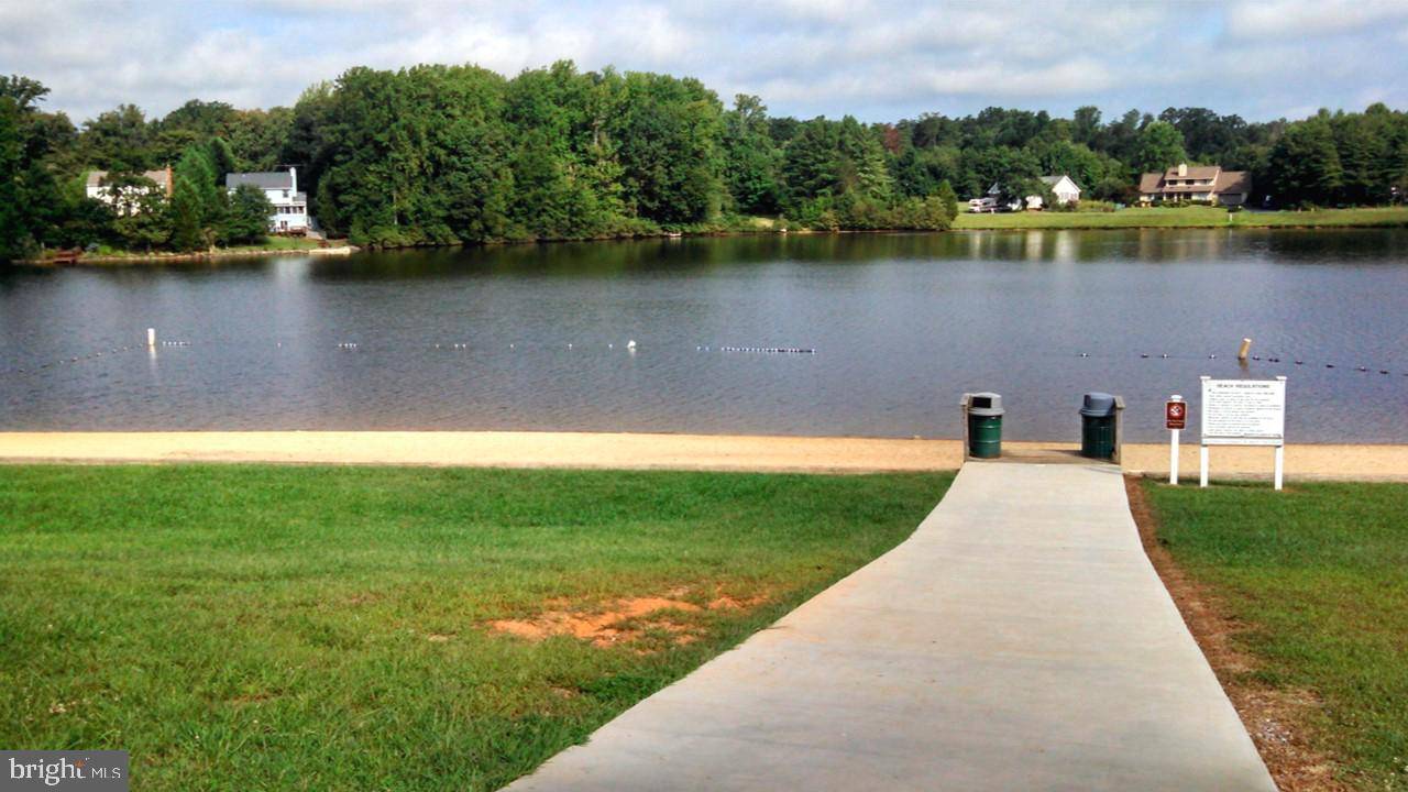 Ruther Glen, VA 22546,747 GLEN COVE DR