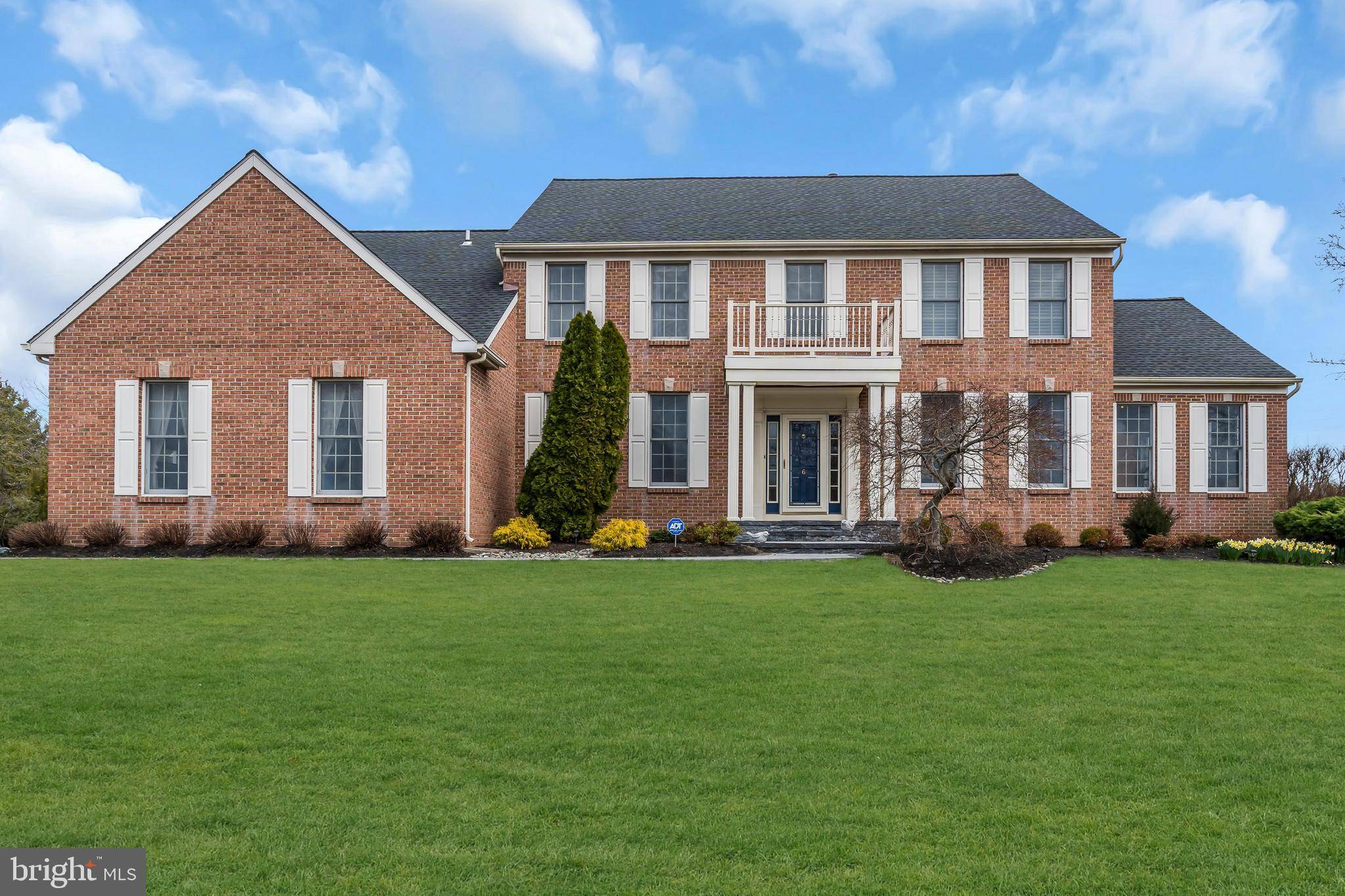 Princeton Junction, NJ 08550,6 FINCH CT