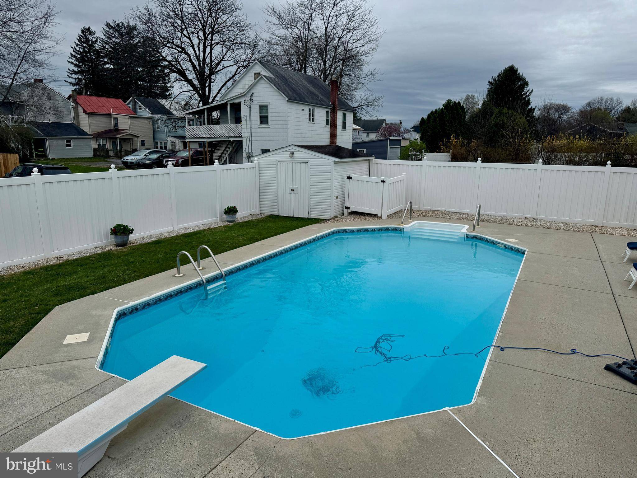 Mechanicsburg, PA 17055,106 E WOODLAND DR