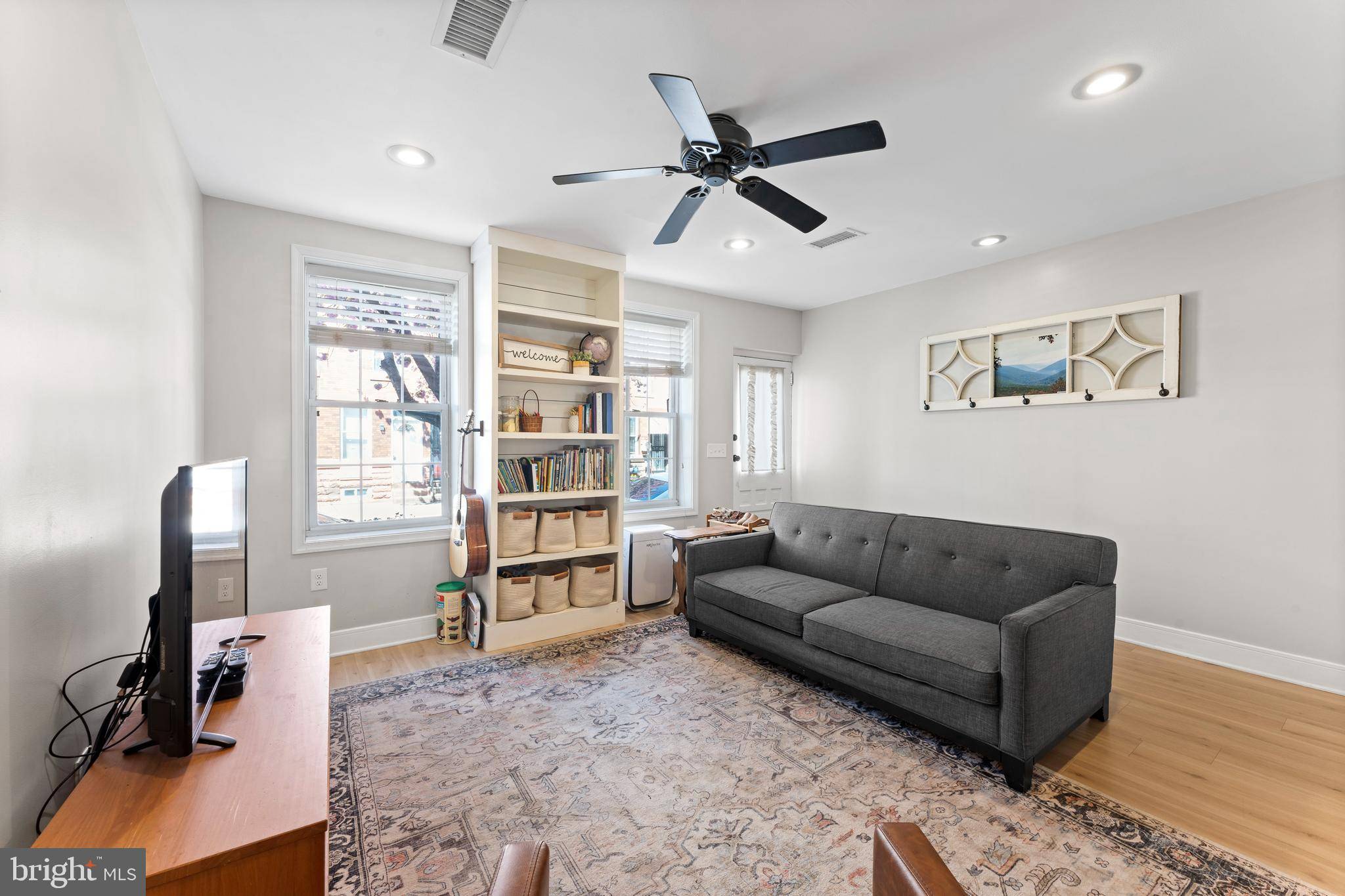 Philadelphia, PA 19122,1729 N 3RD ST