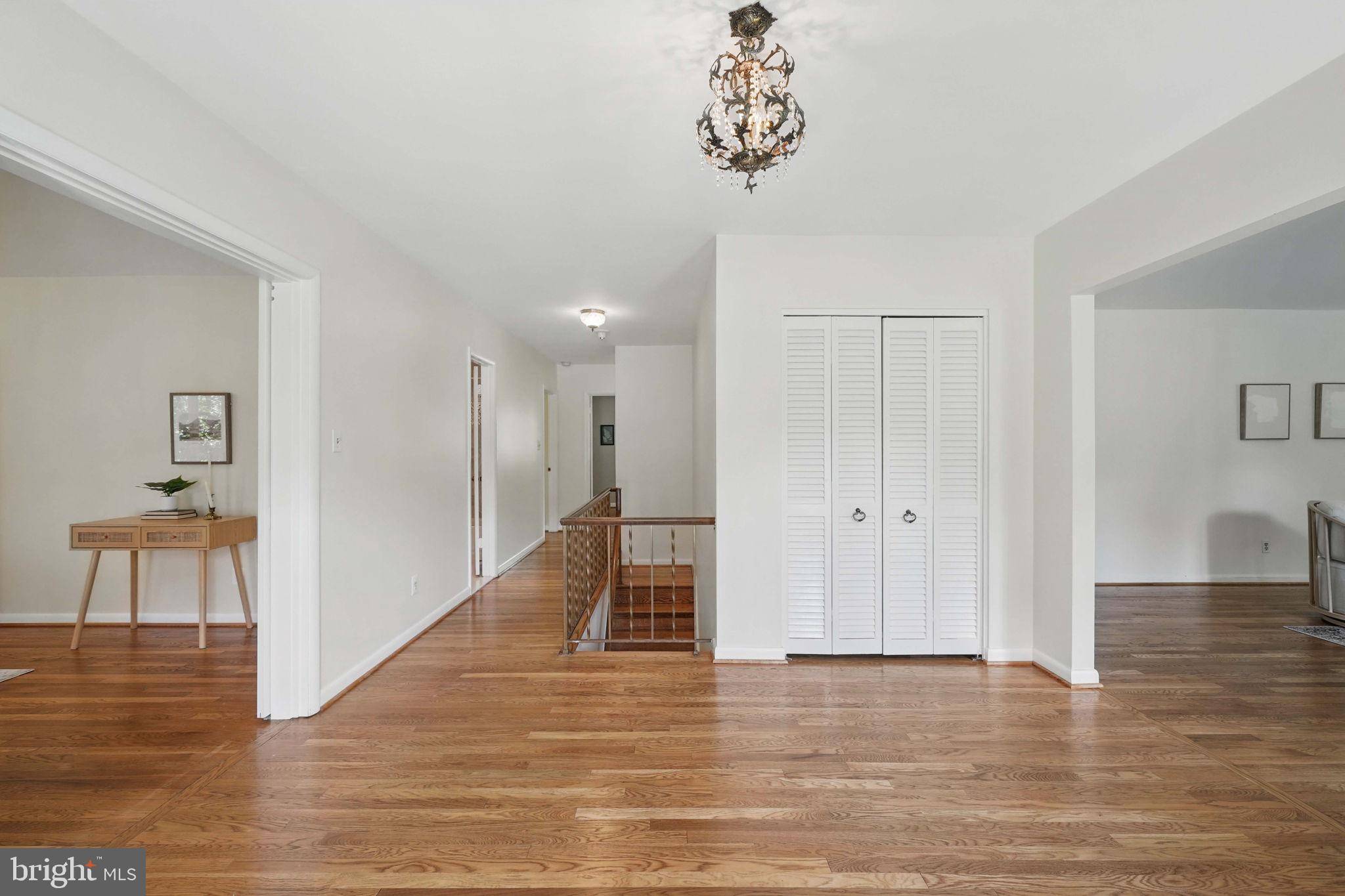 Mclean, VA 22101,1520 HIGHWOOD DR