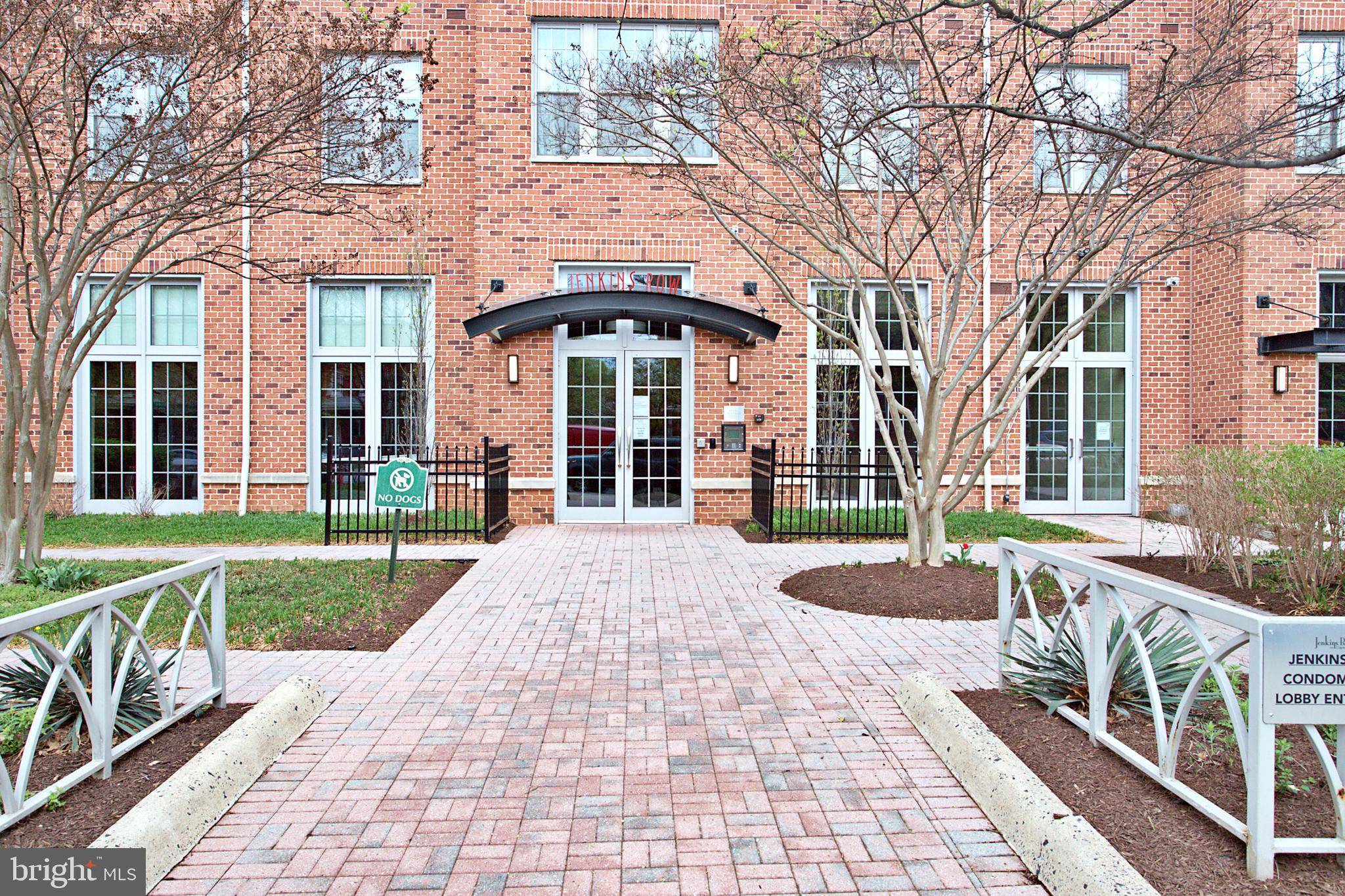 Washington, DC 20003,1391 PENNSYLVANIA AVE SE #340
