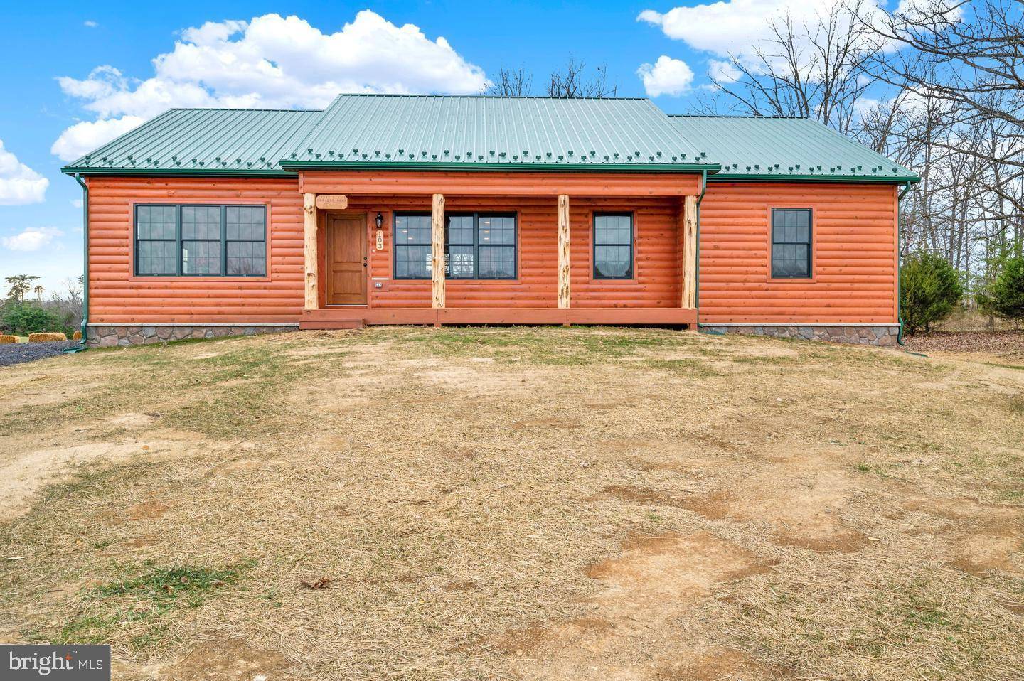 Berkeley Springs, WV 25411,RACERS LN