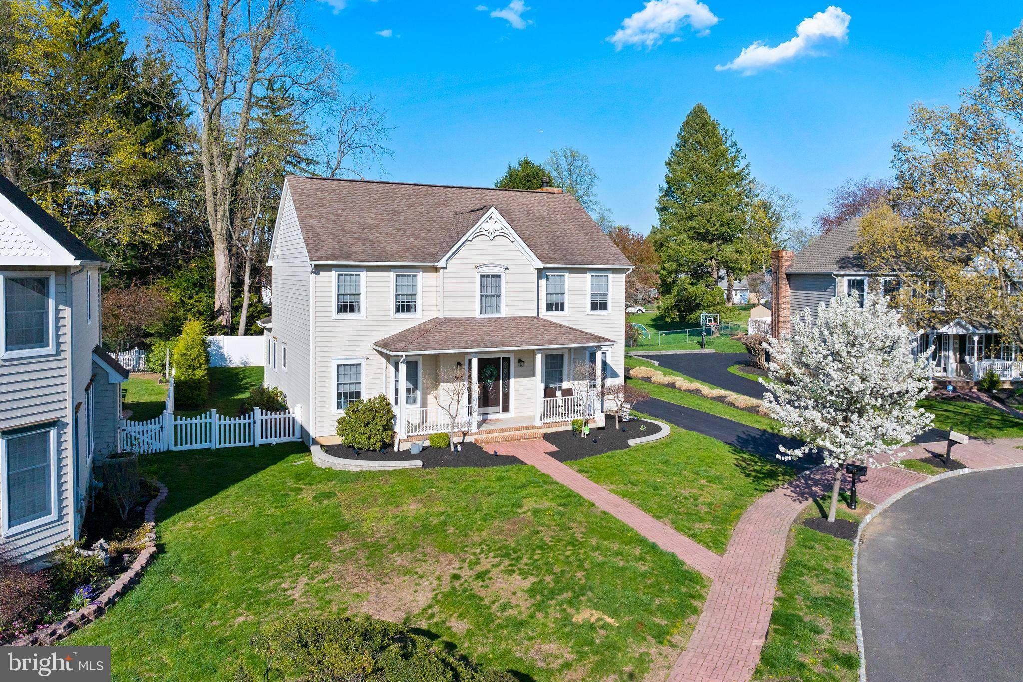 Hamilton, NJ 08690,17 EMILY PL