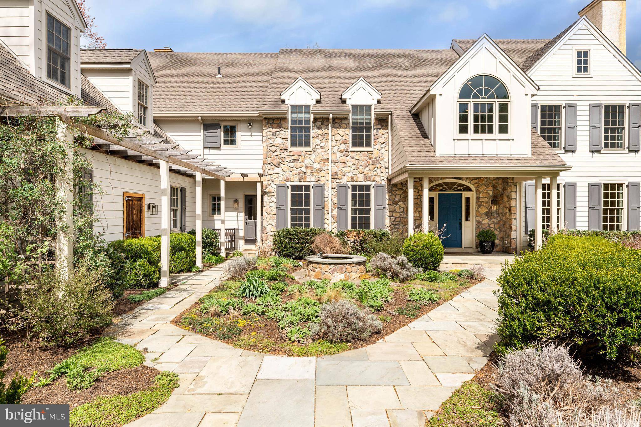 Berwyn, PA 19312,607 NEWTOWN RD