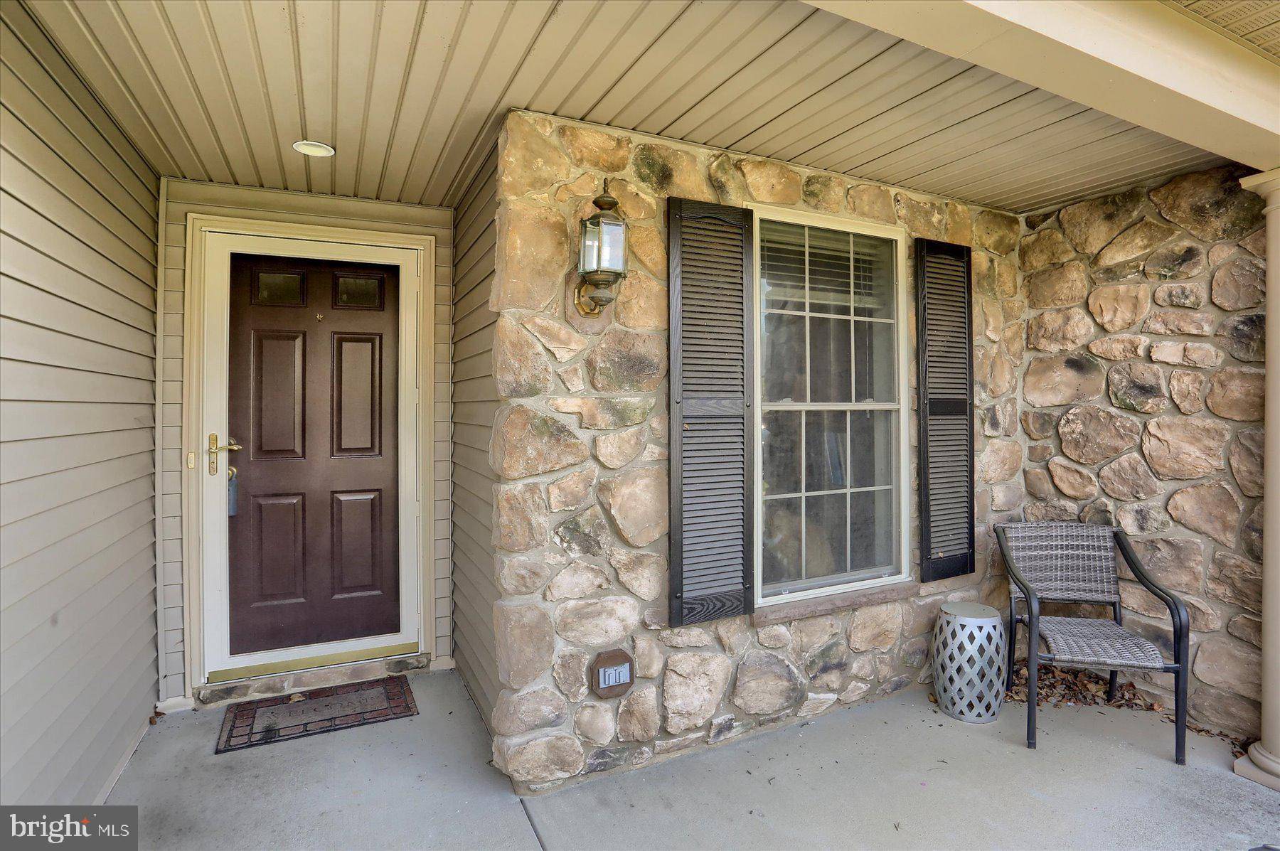 Hummelstown, PA 17036,2070 DEER RUN DR