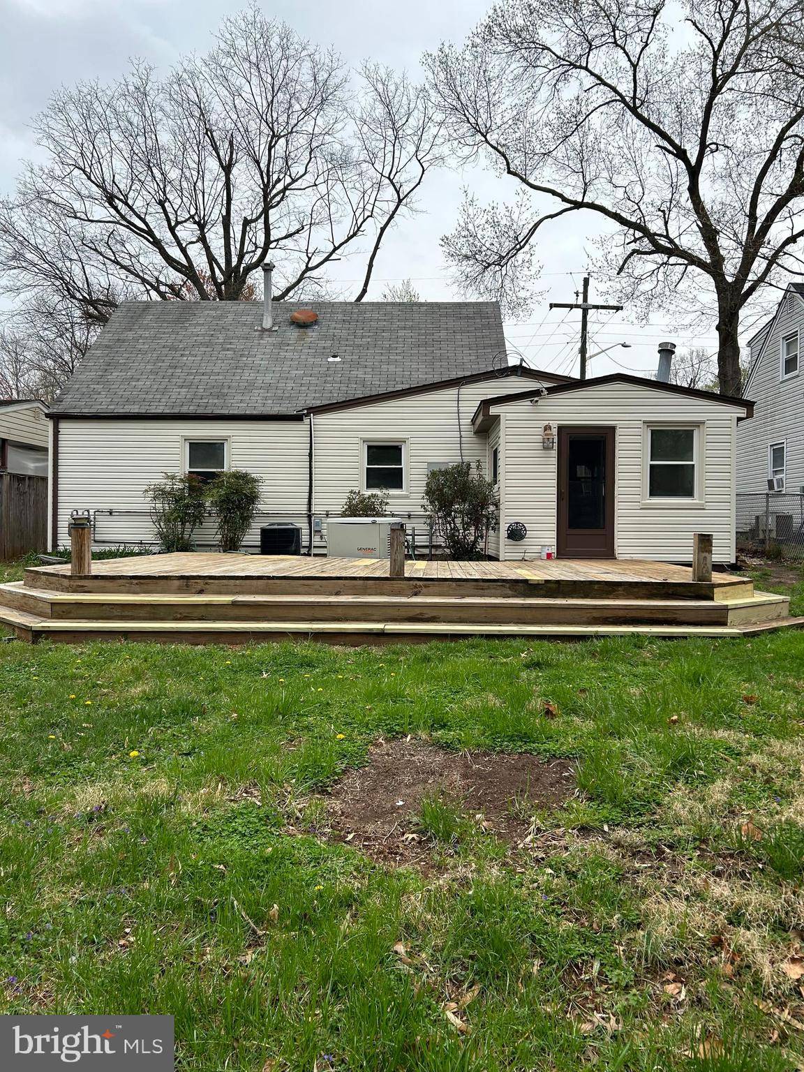 Manassas Park, VA 20111,159 KENT DR