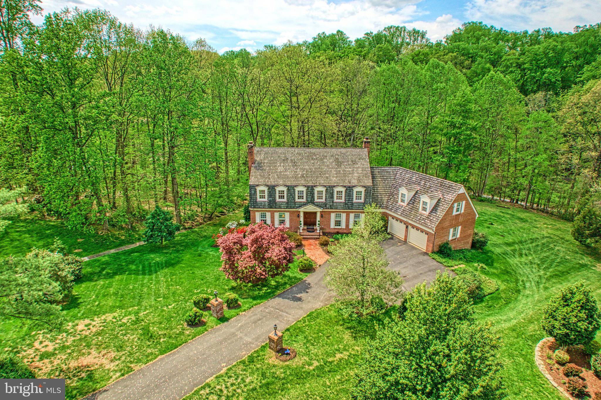 Mclean, VA 22102,7419 GEORGETOWN CT