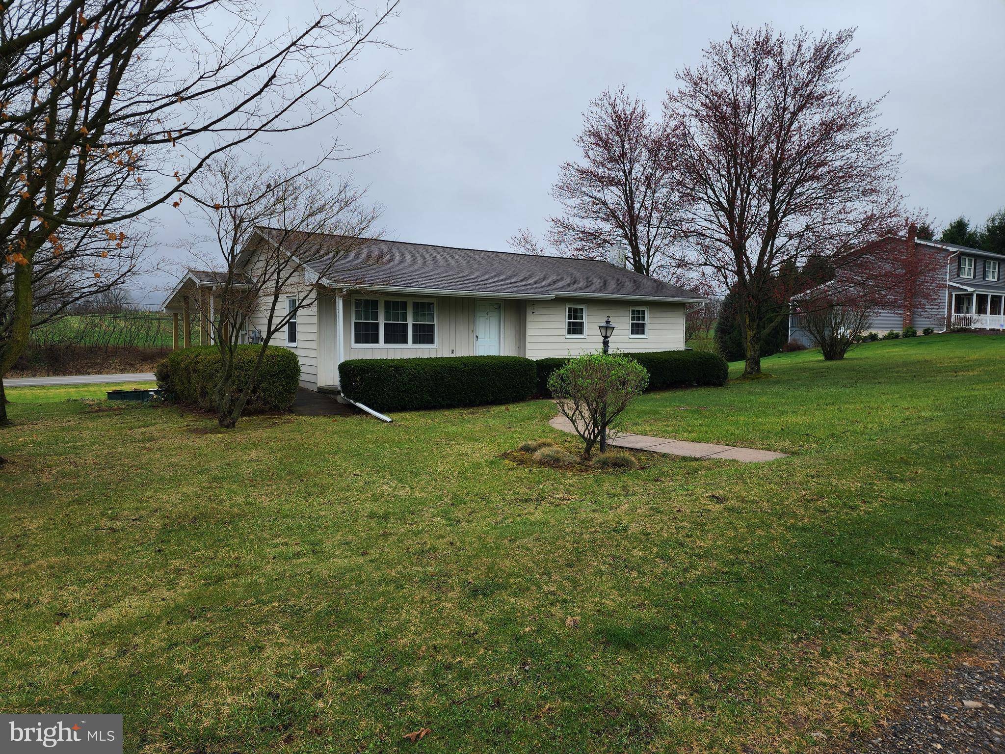 Bellefonte, PA 16823,196 SCENIC DR
